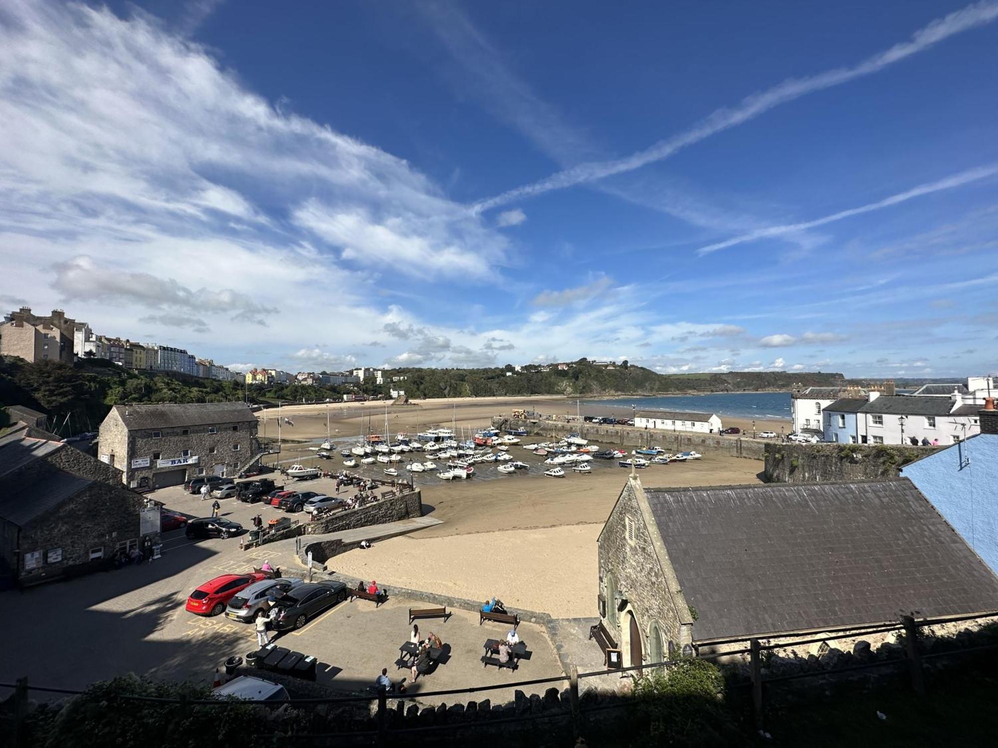 Holiday home Kemendine Harbour View - Perfectly Positioned In Harbour Tenby
