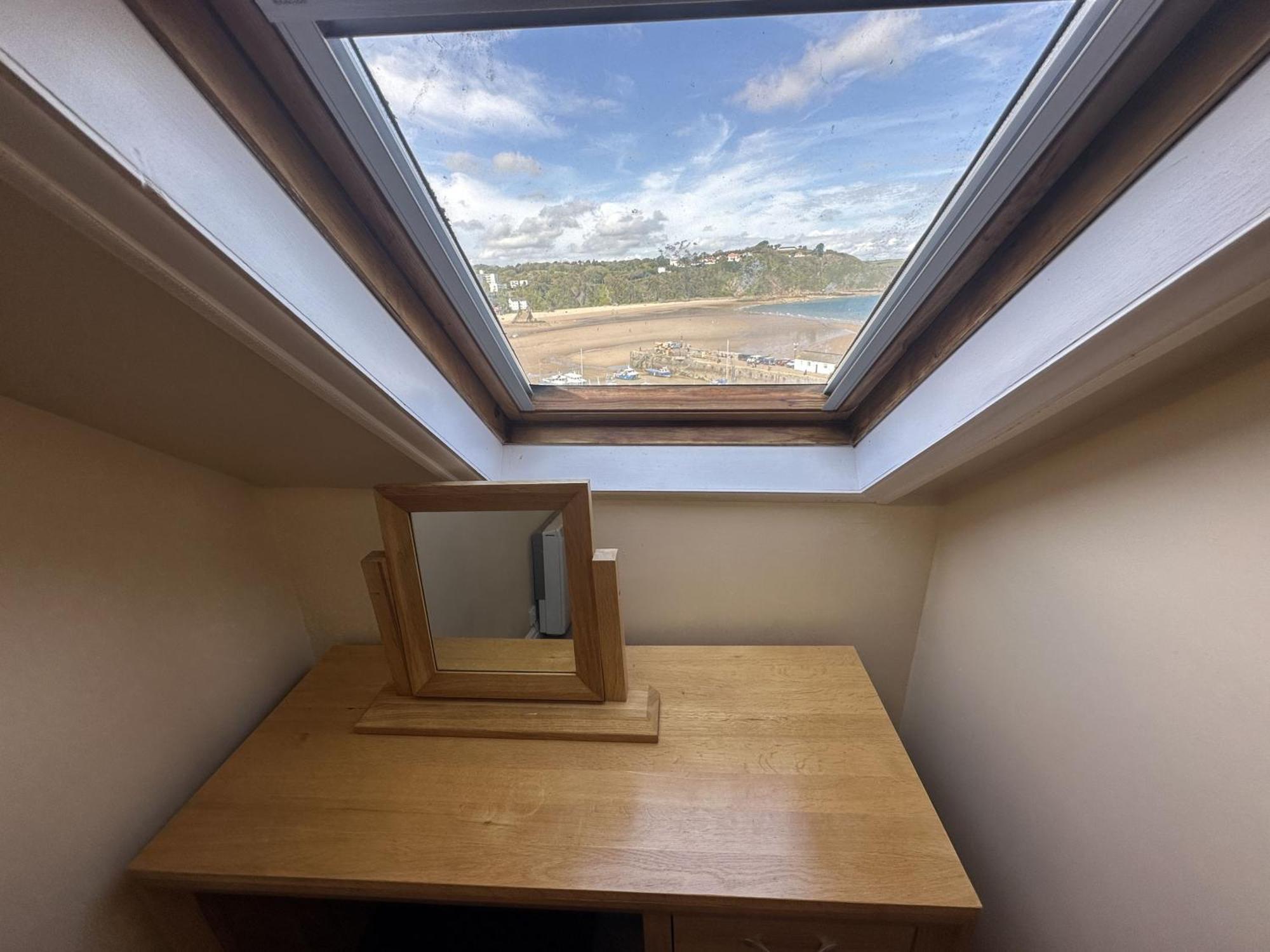 Kemendine Harbour View - Perfectly Positioned In Harbour Tenby