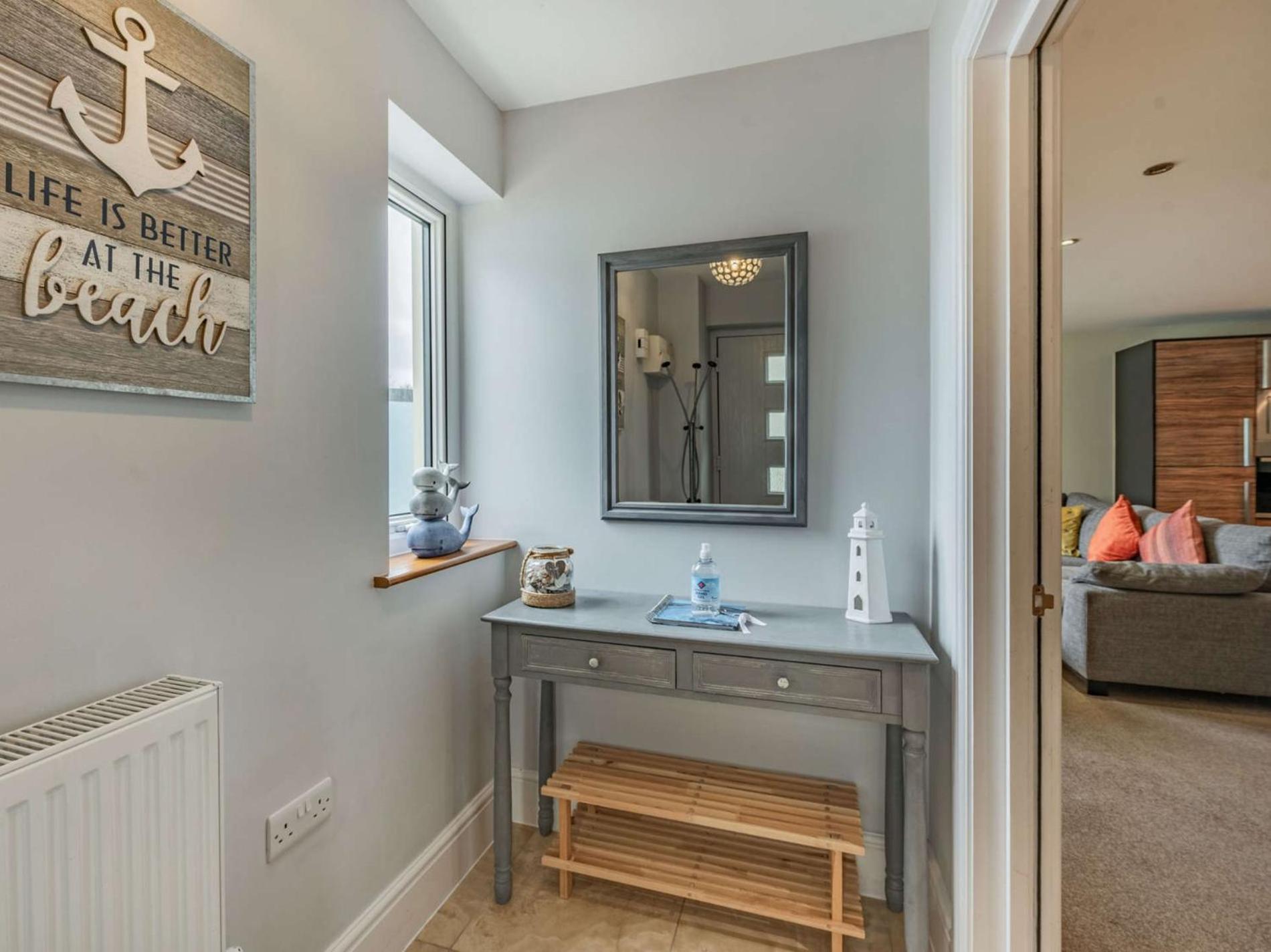 2 Bed In Fb219