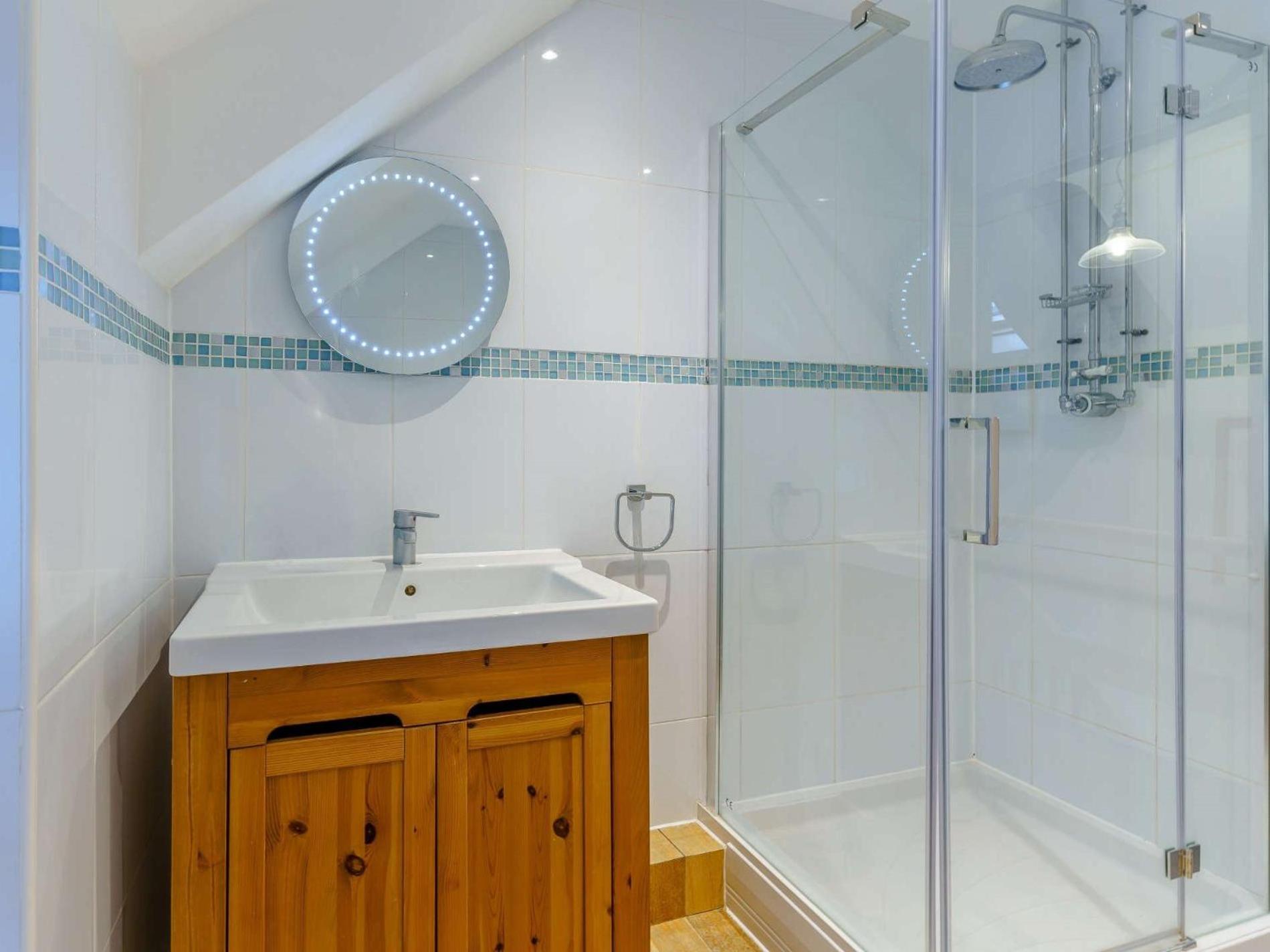 4 Bed In Fb042 Holiday home