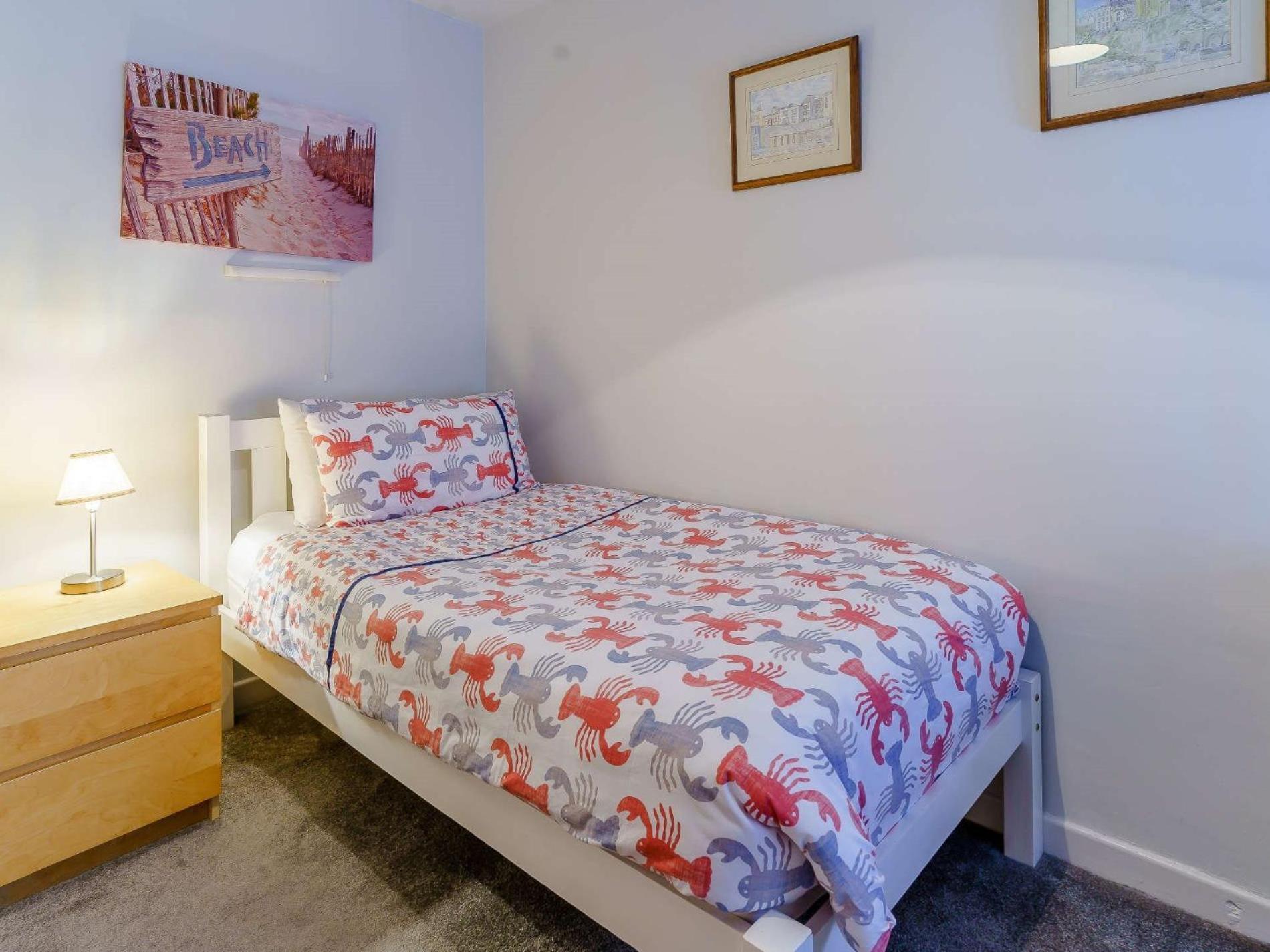 4 Bed In Fb042