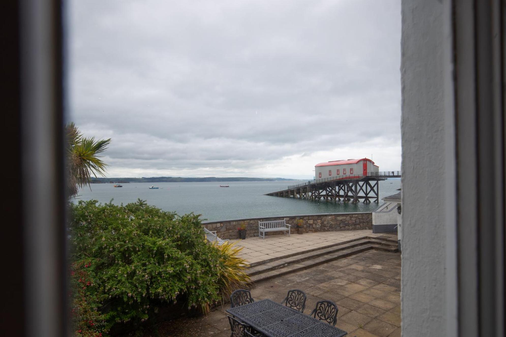 Laston Garden - Sea Views Large Terrace * Tenby