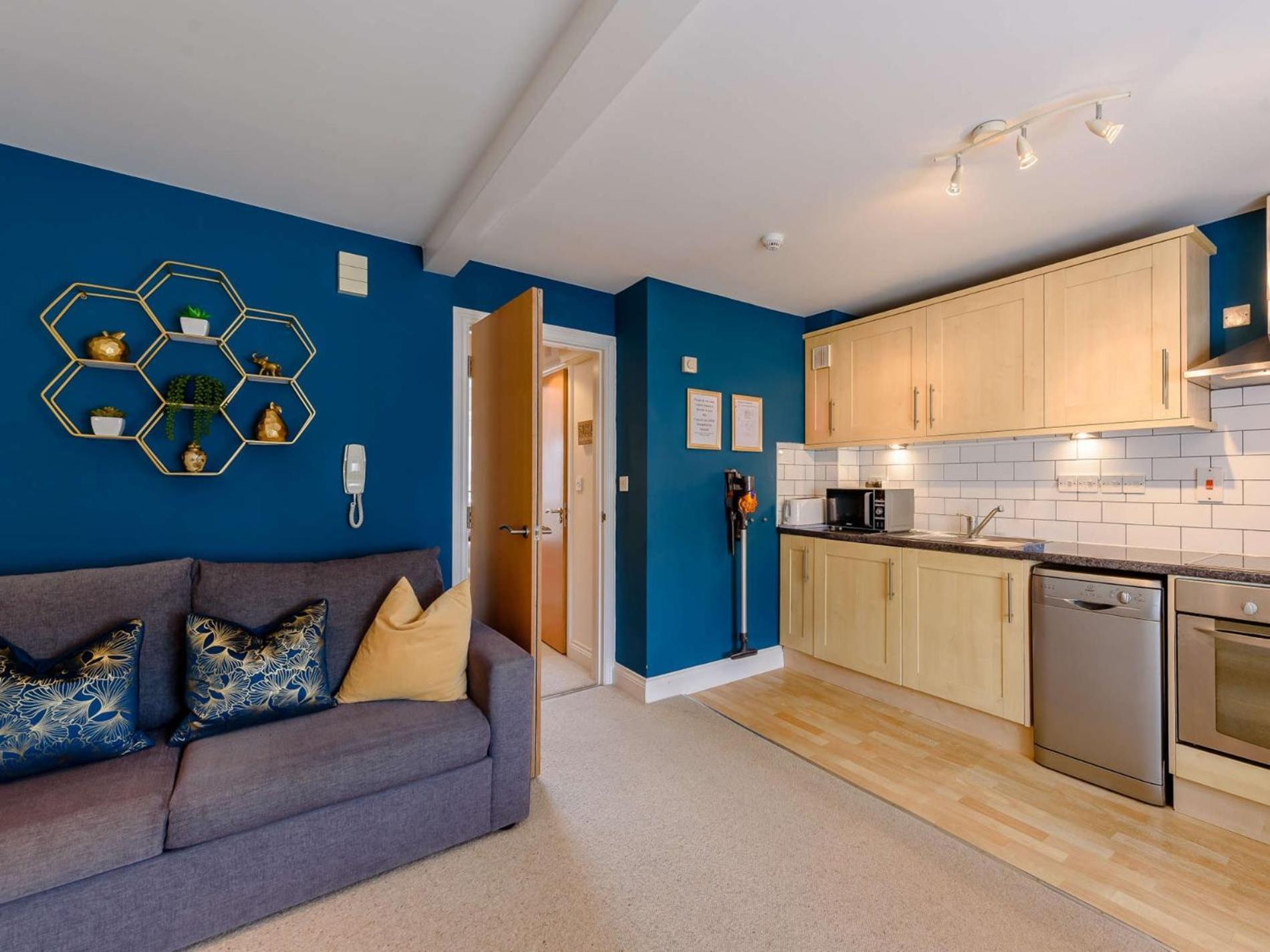 1 Bed In Fb056 Apartment Tenby
