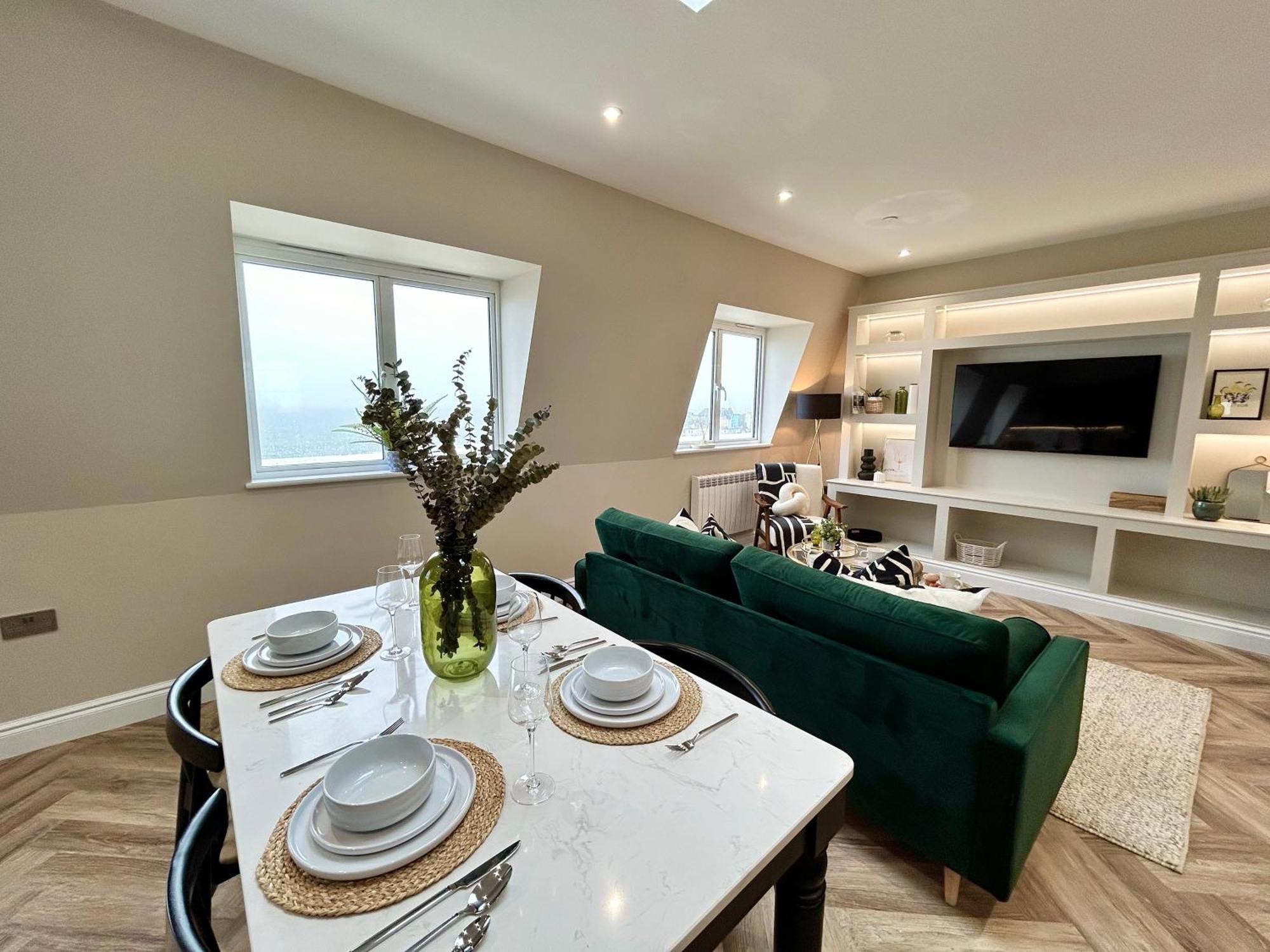 Number 11 Croft House Apartment Tenby