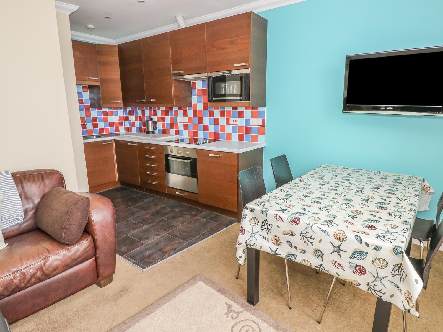 Apartment 2 *