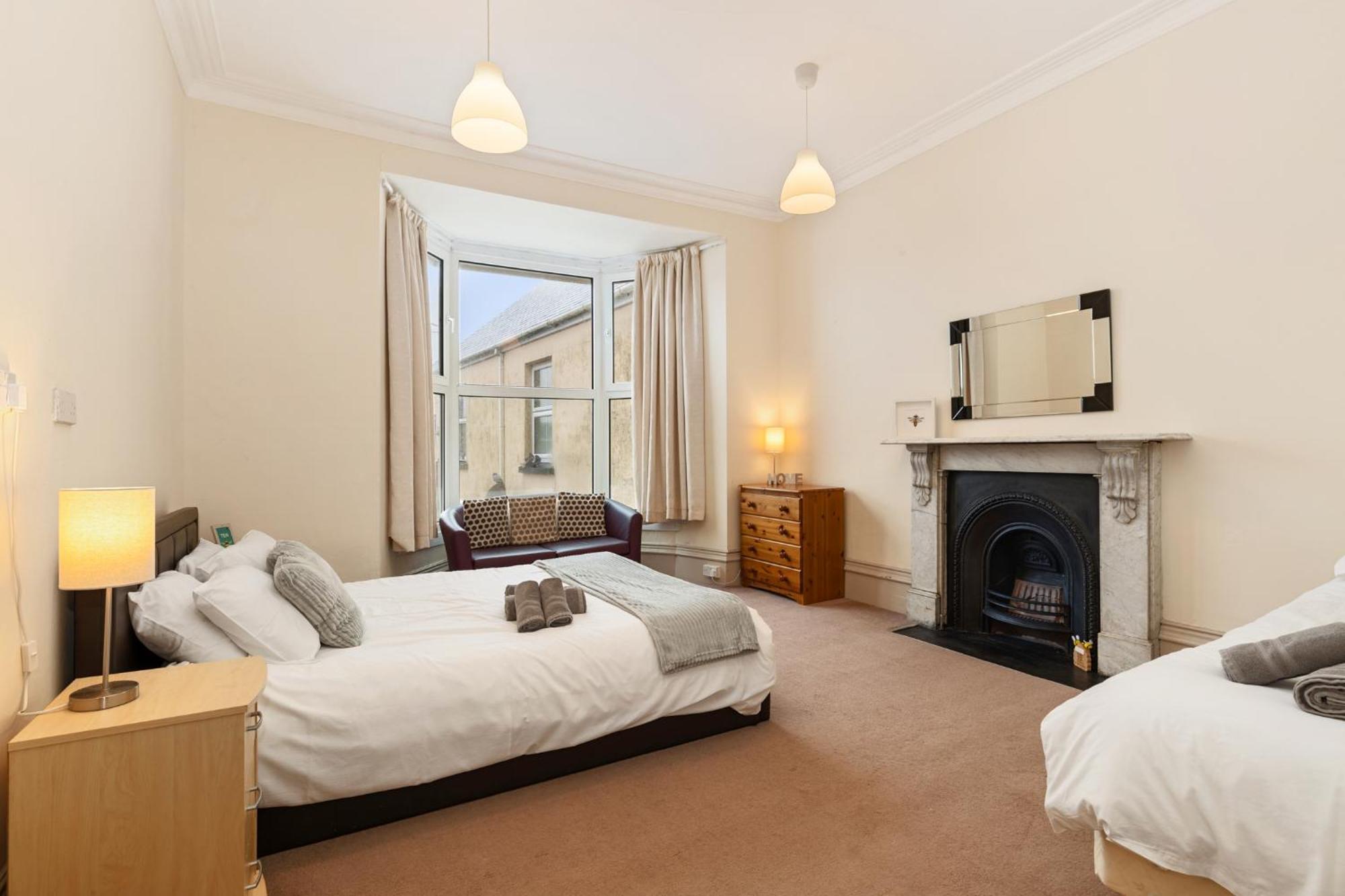 Apartment Connaught House - Location Near The