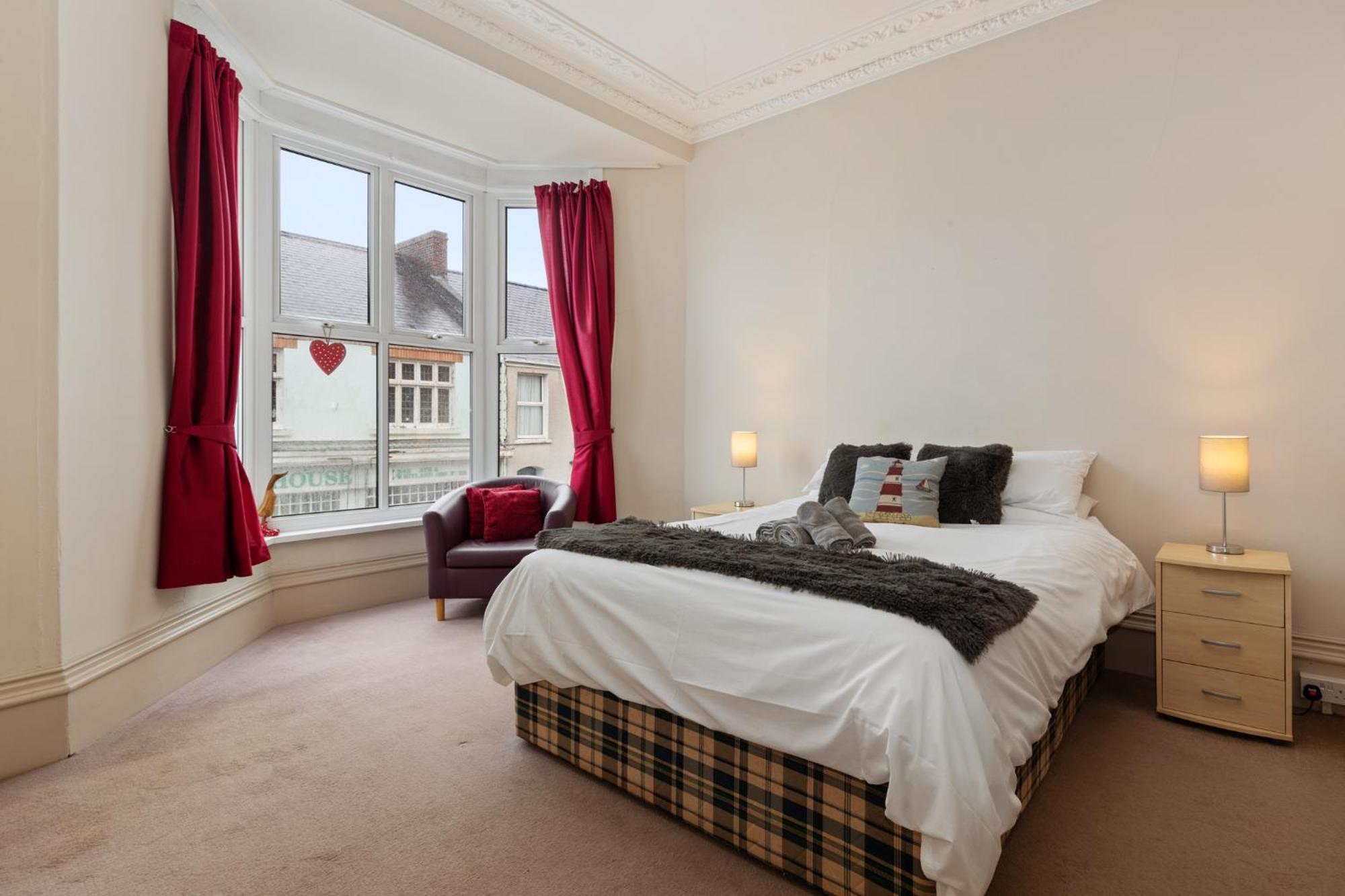 Connaught House - Location Near The