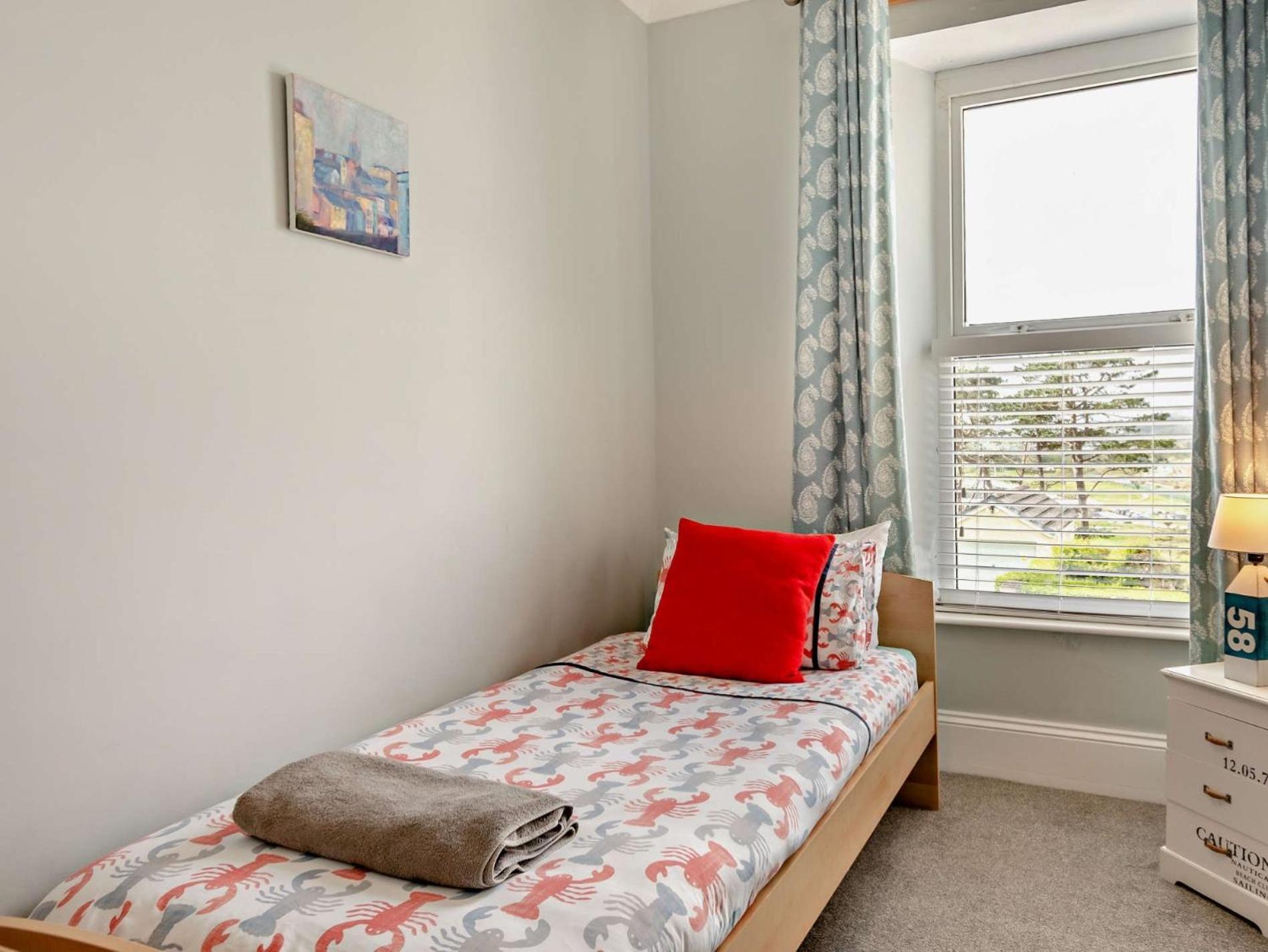 4 Bed In Fb193 Holiday home