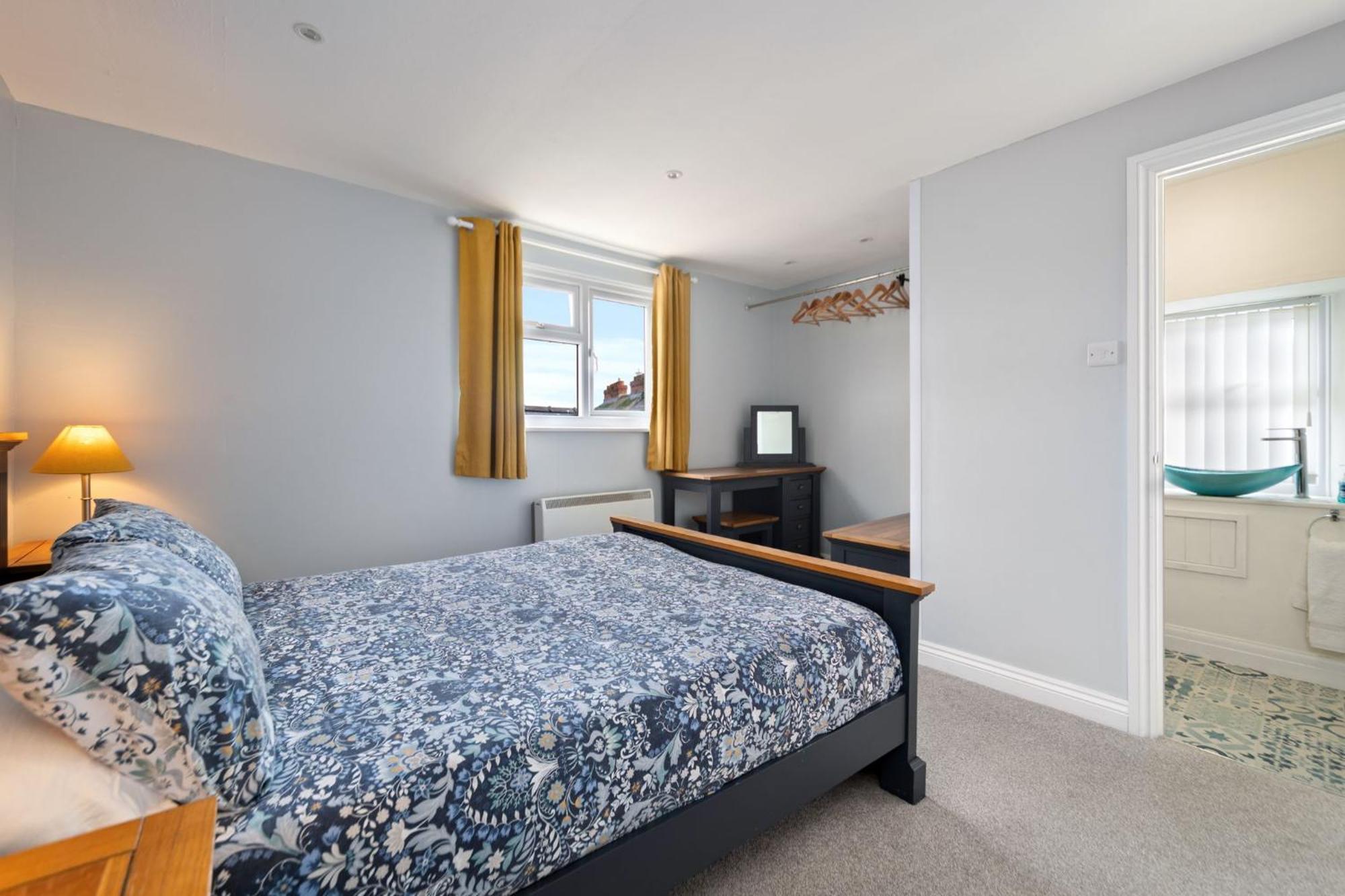 Kemendine Harbour View - Perfectly Positioned In Harbour Holiday home *