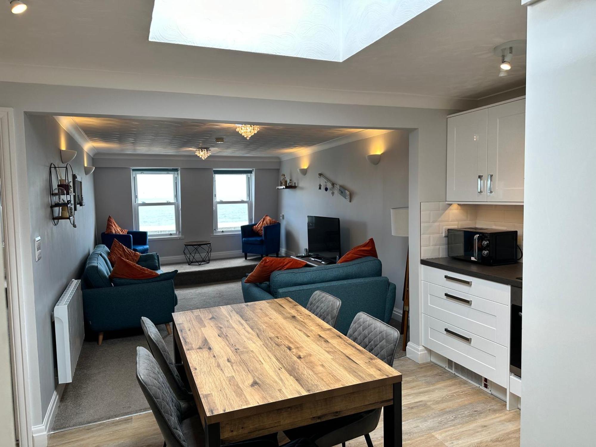 North Heights Tenby, No 6 Newton Croft