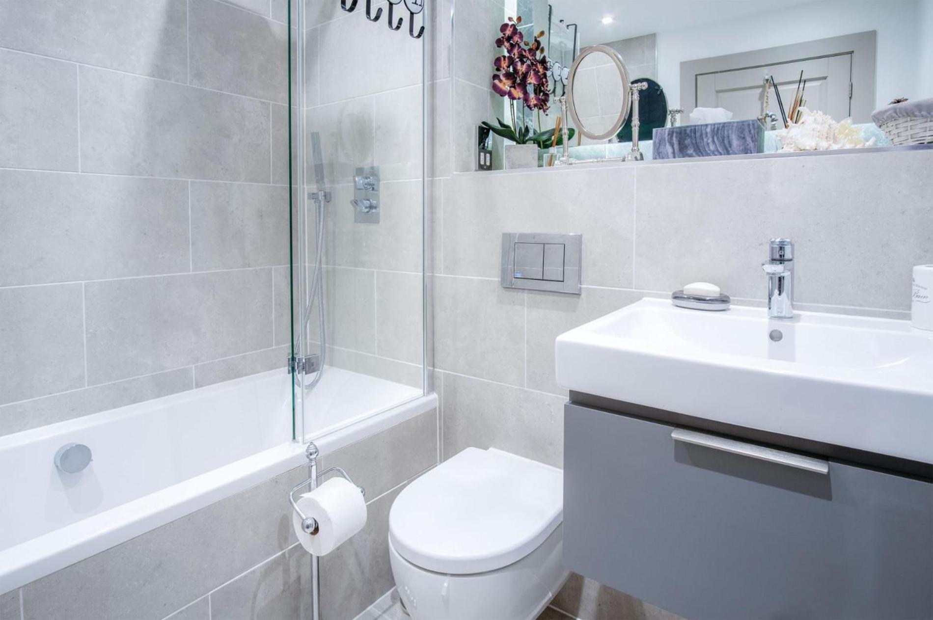 Waters Edge - 2 Bedroom - Apartment