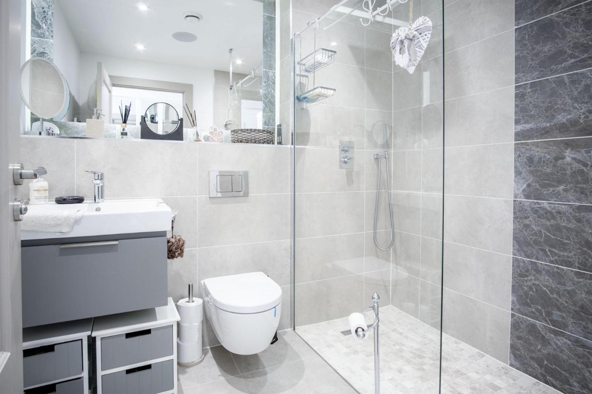 Waters Edge - 2 Bedroom - Apartment Tenby