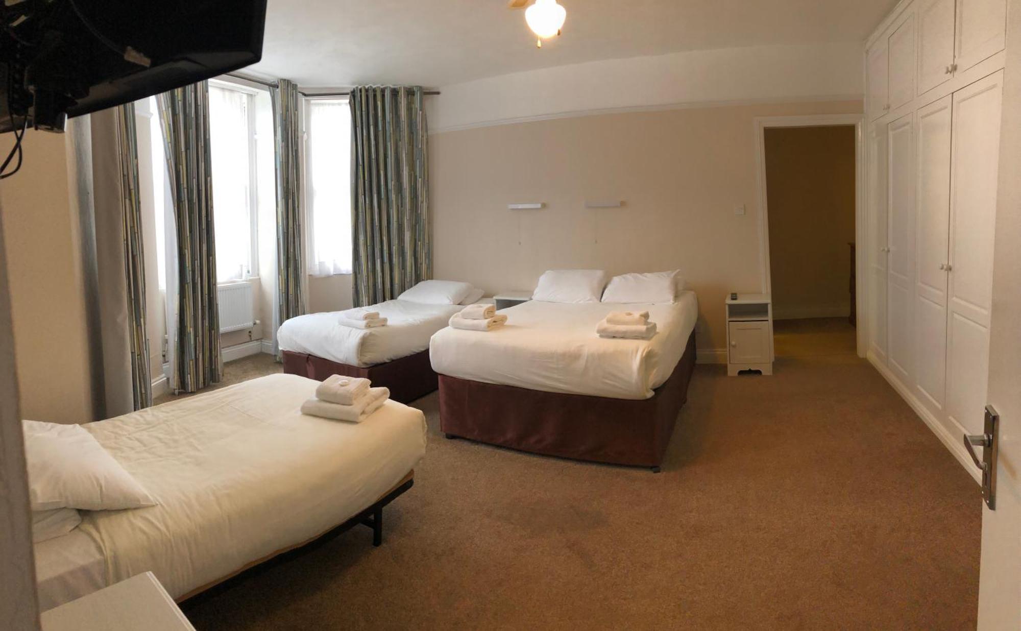Carnock Apartment