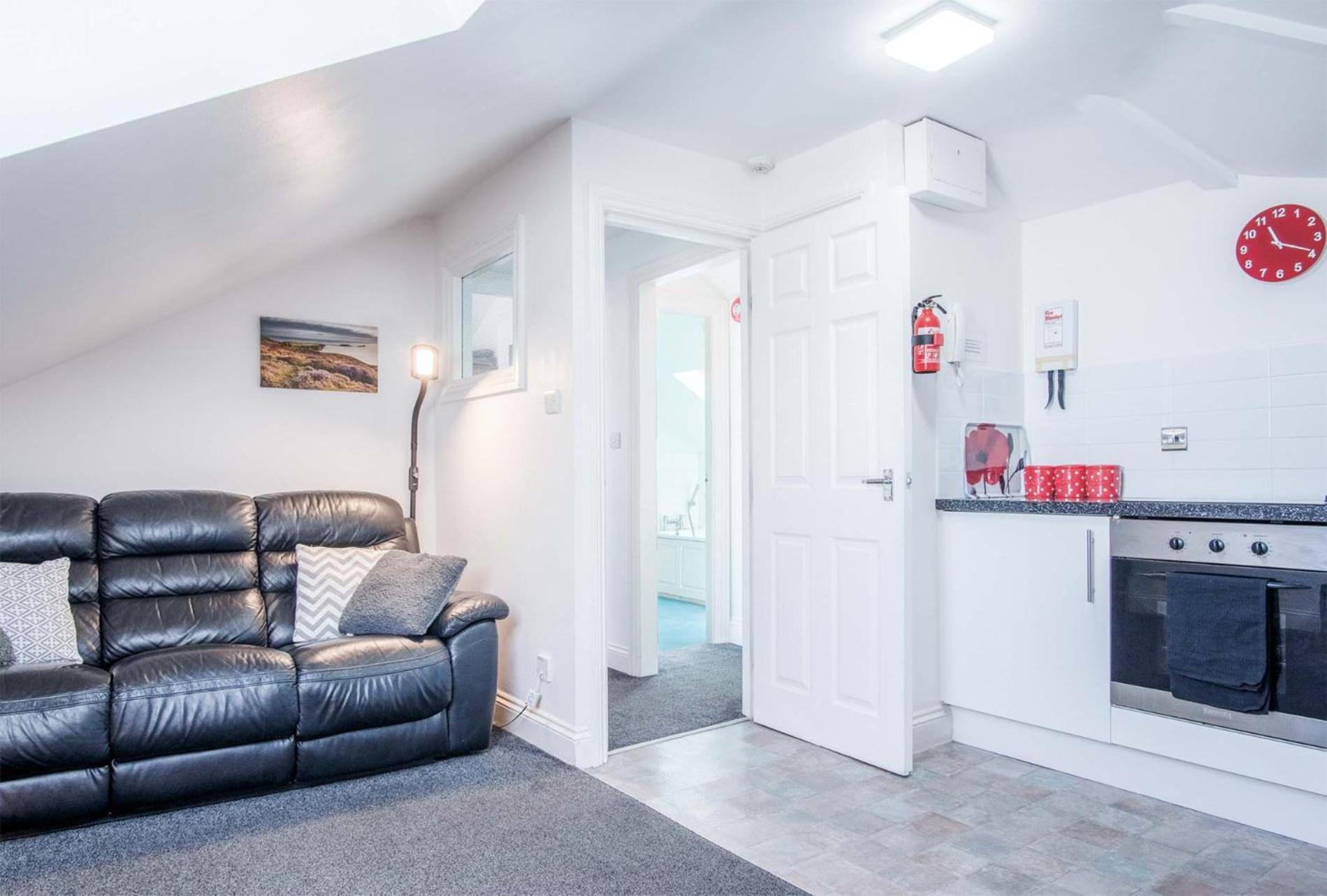 Rooftops - 1 Bedroom - Apartment *