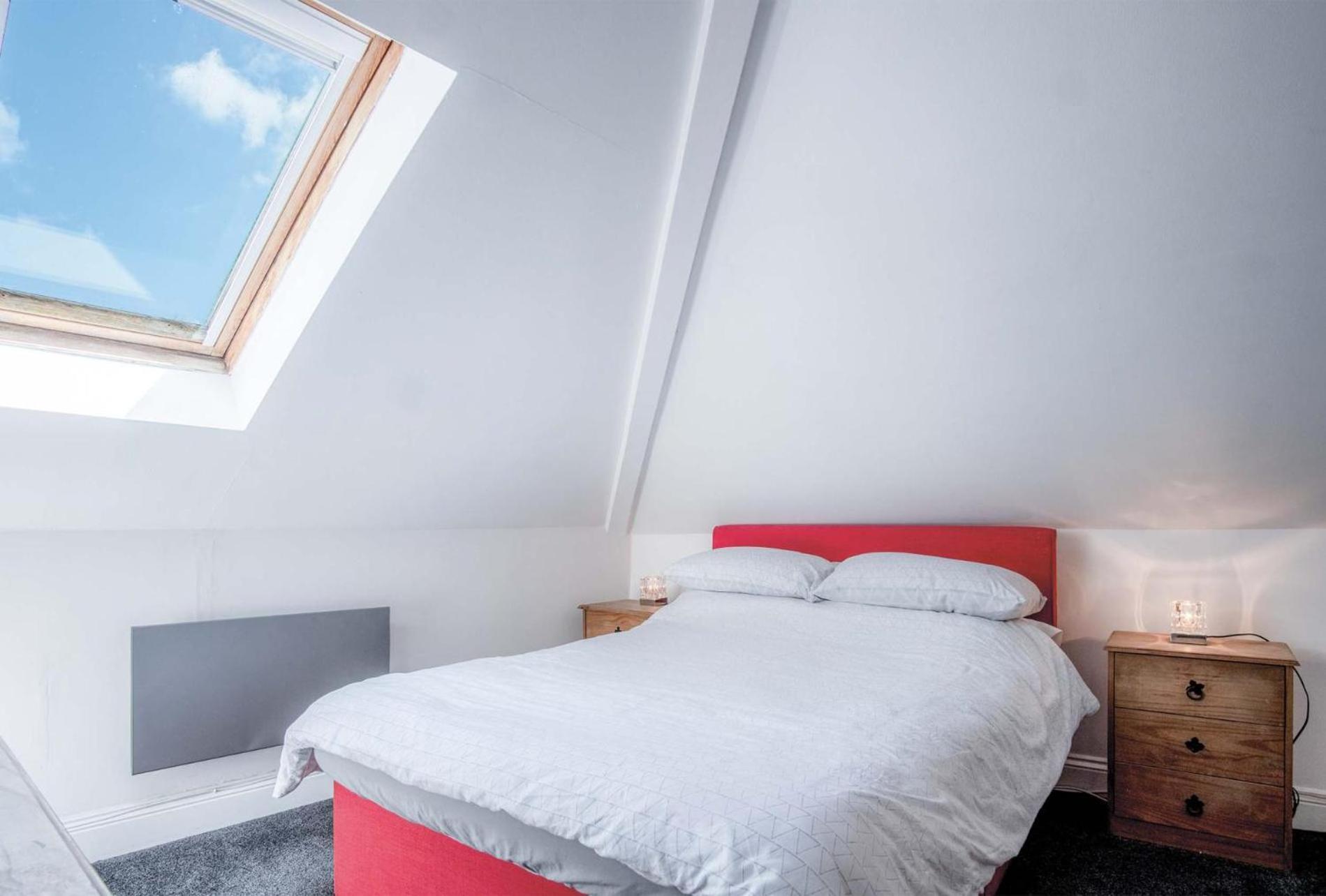 Rooftops - 1 Bedroom - *