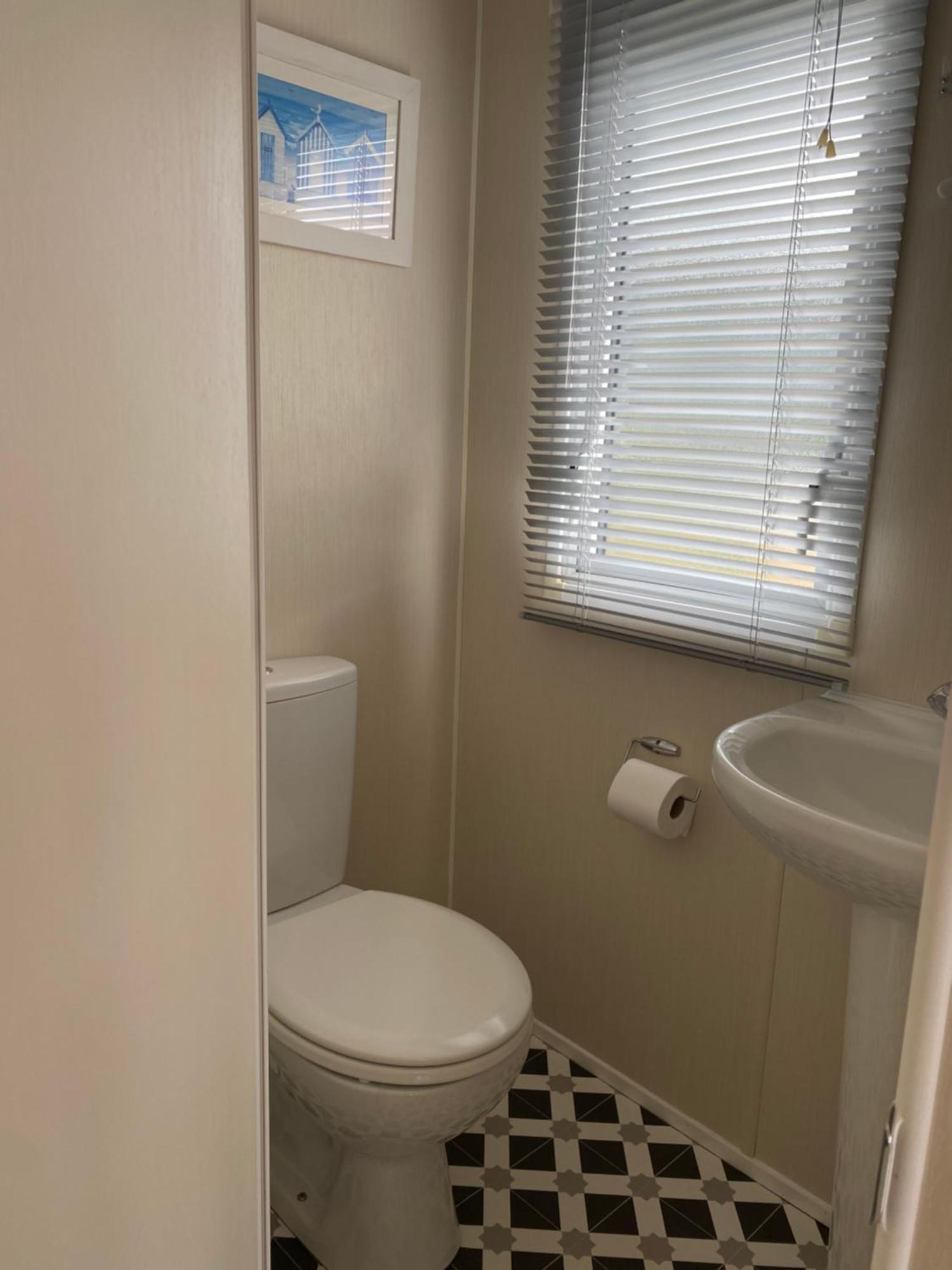 Static Caravan At Lydstep Holiday home *