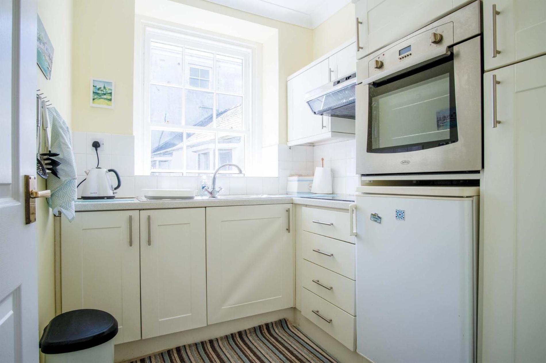 5 Belle Vue Court - 2 Bedroom -