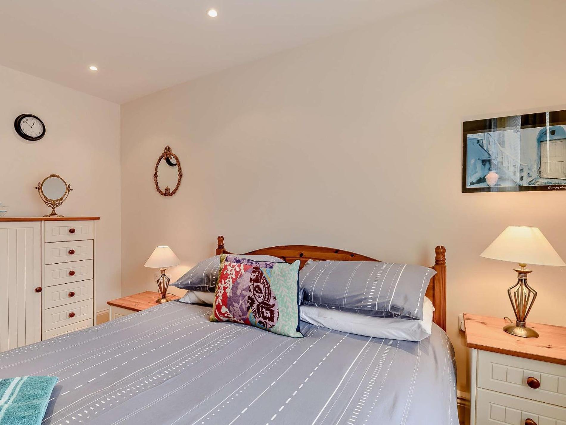 Apartment 3 Bed In Fb053
