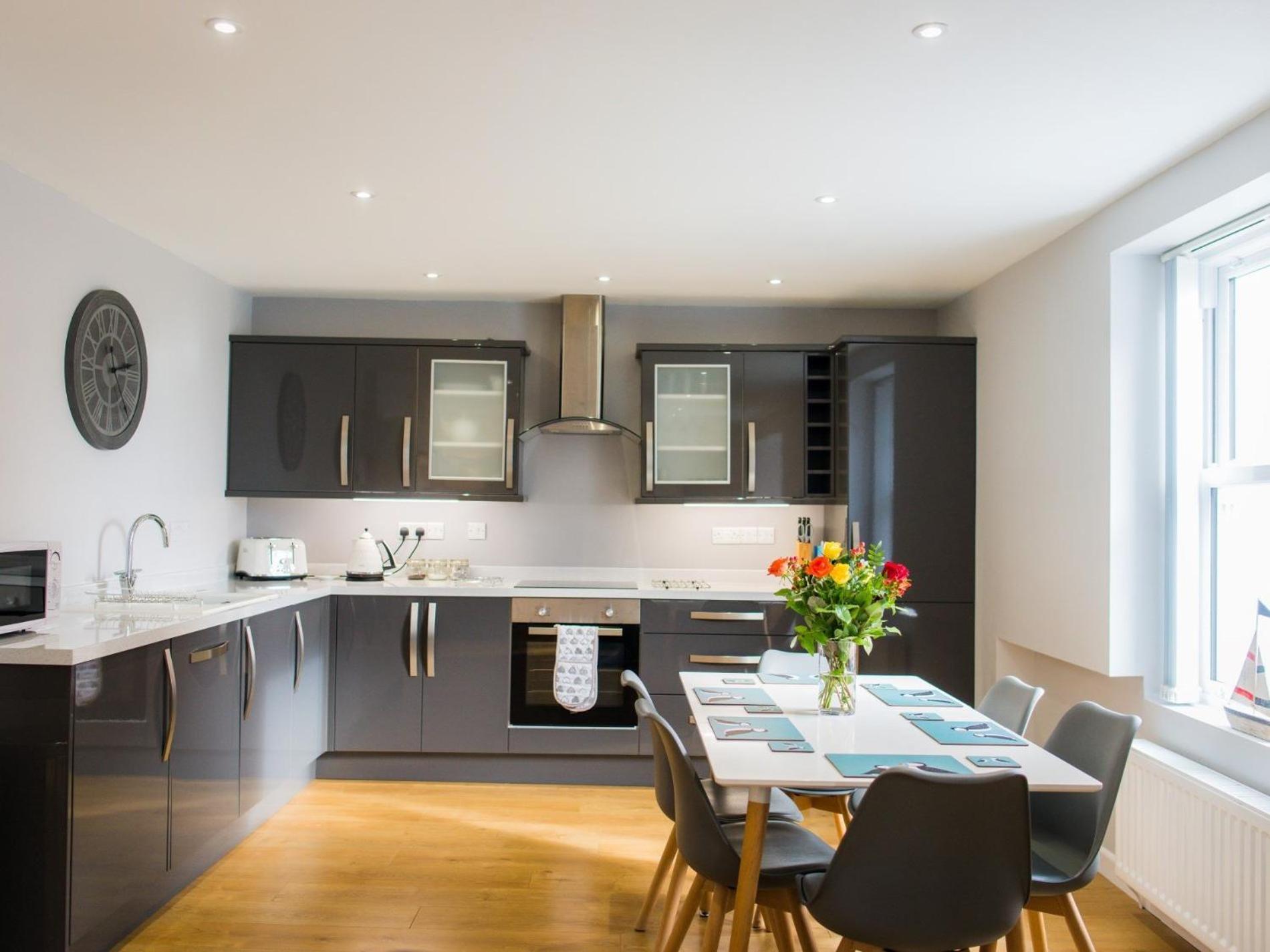 2 Bed In Fb284 Apartment *