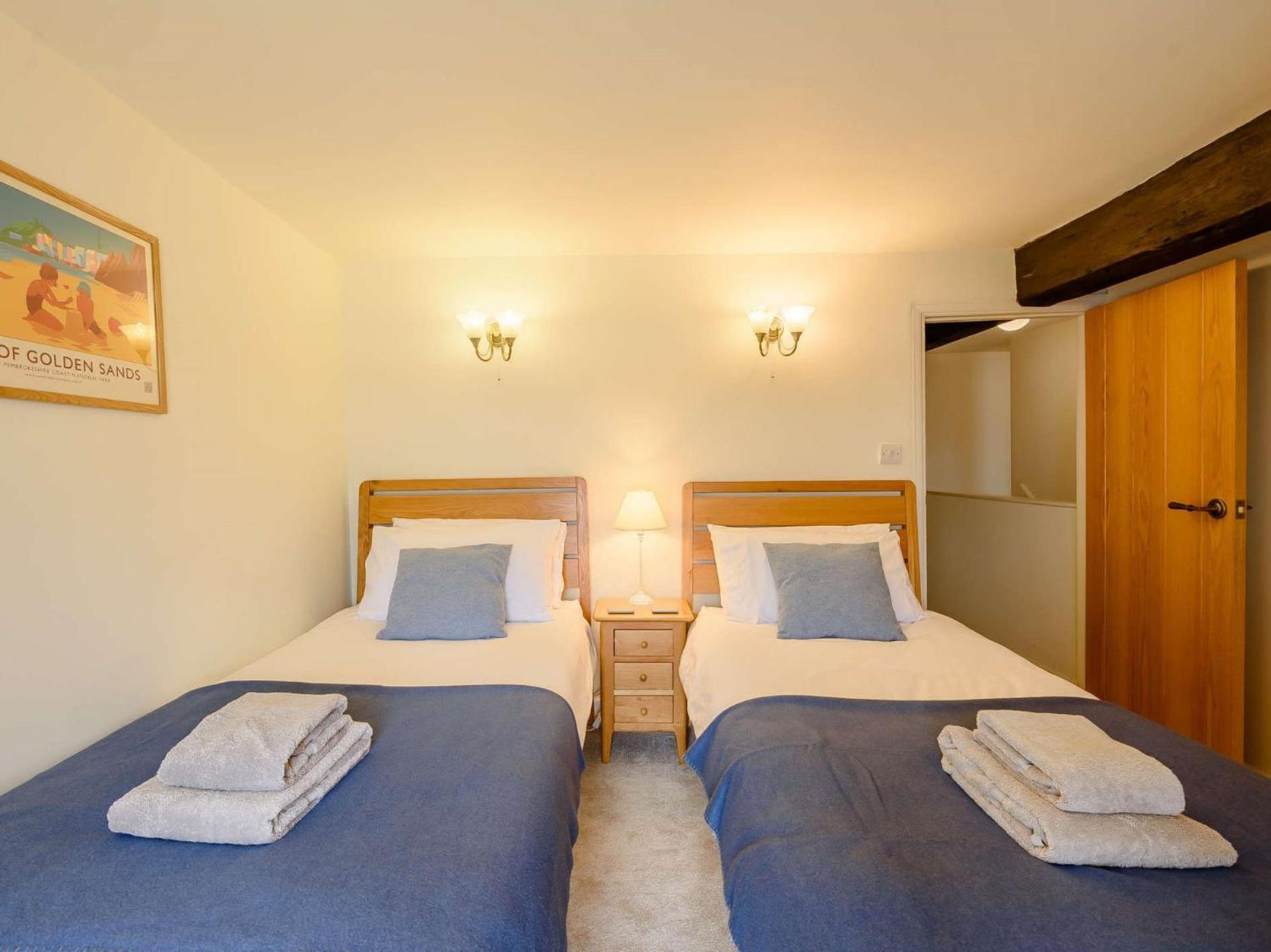 Holiday home 3 Bed In Fb095 Tenby