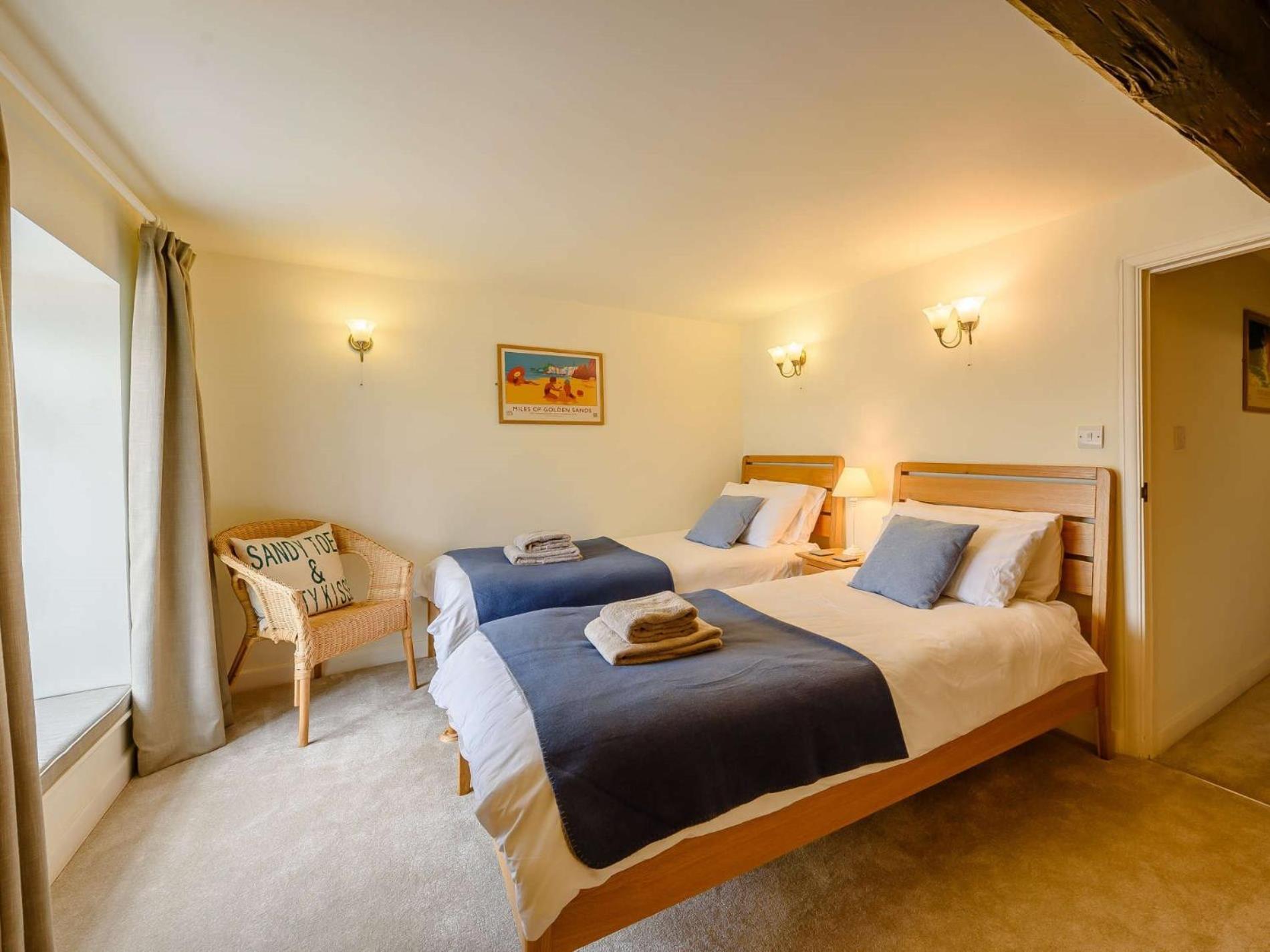 3 Bed In Fb095 Holiday home Tenby