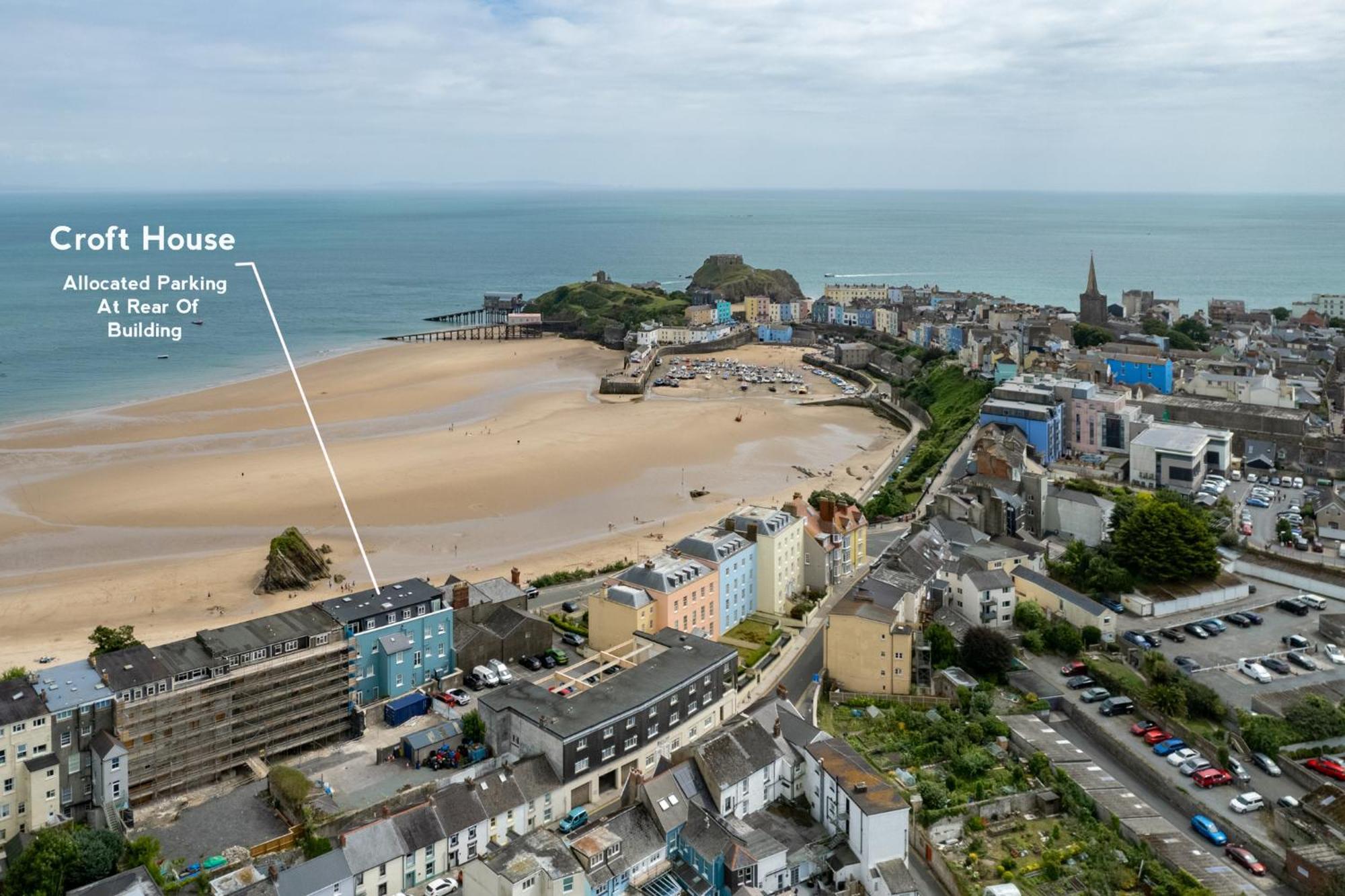 3 Croft House - Front Sea Views Parking Tenby