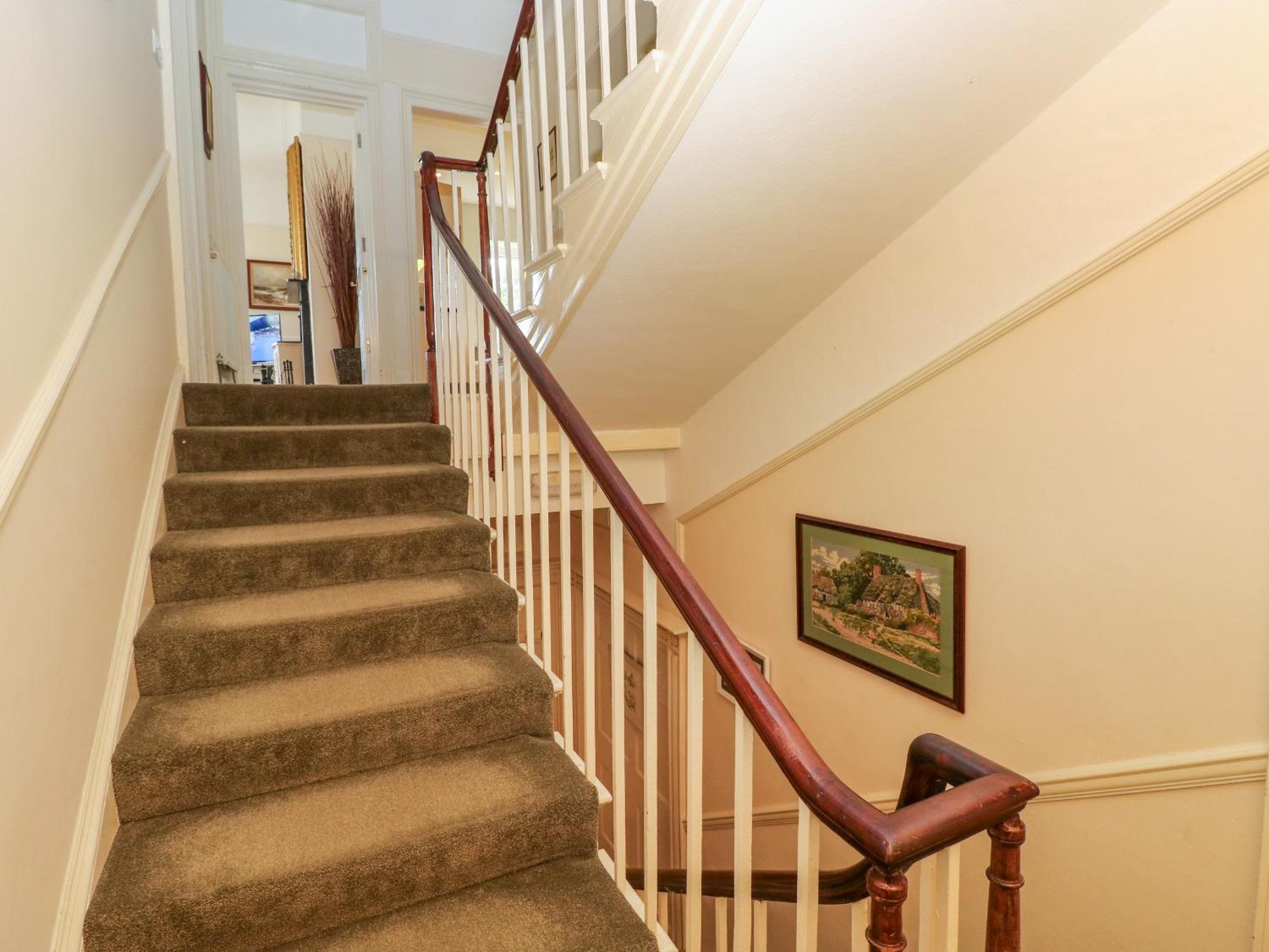 Bay View Apartment