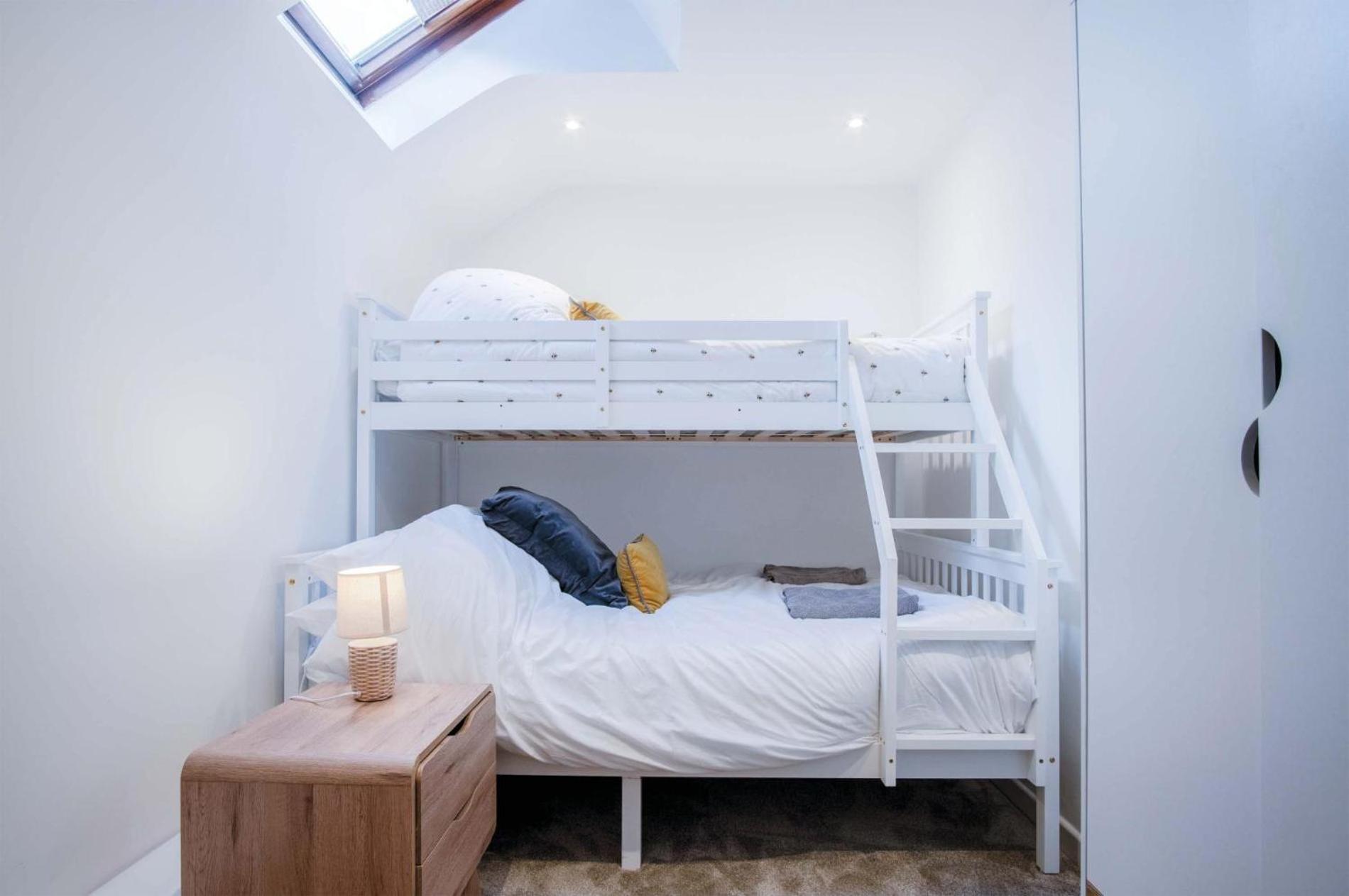 The - 2 Bedroom - *