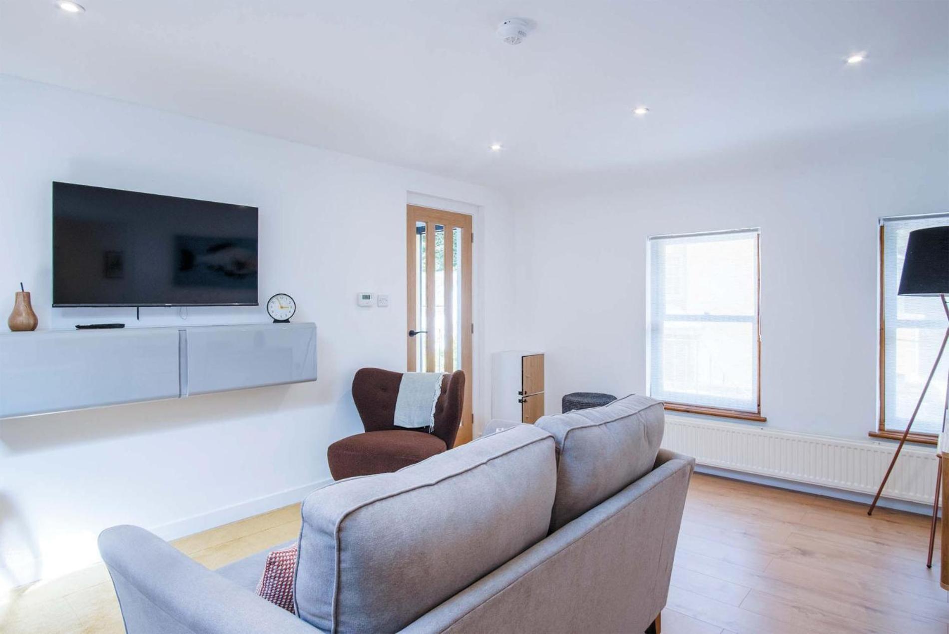 Flat 2 - 1 Bedroom - Holiday home