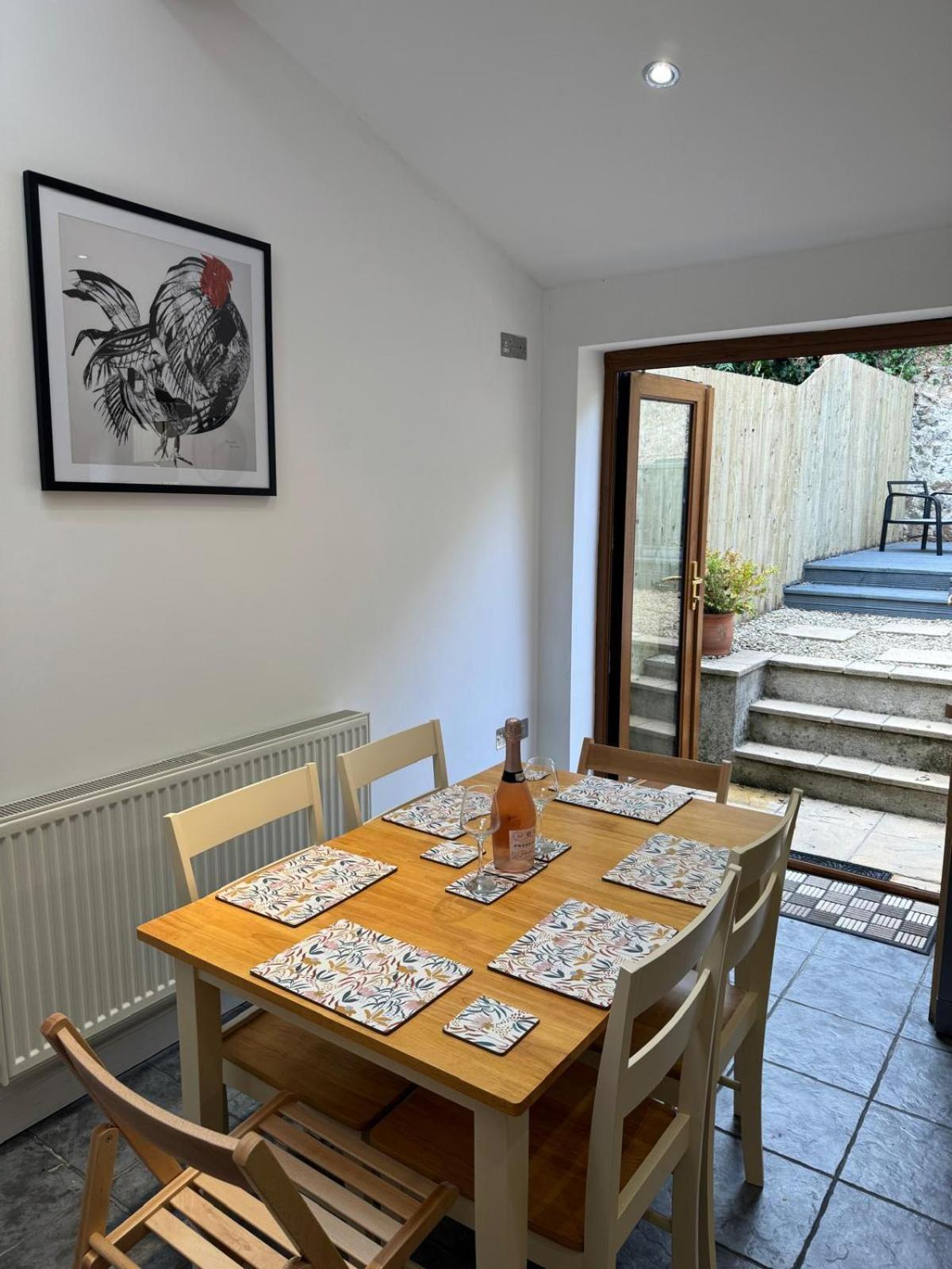 2 Somerset Holiday home Tenby