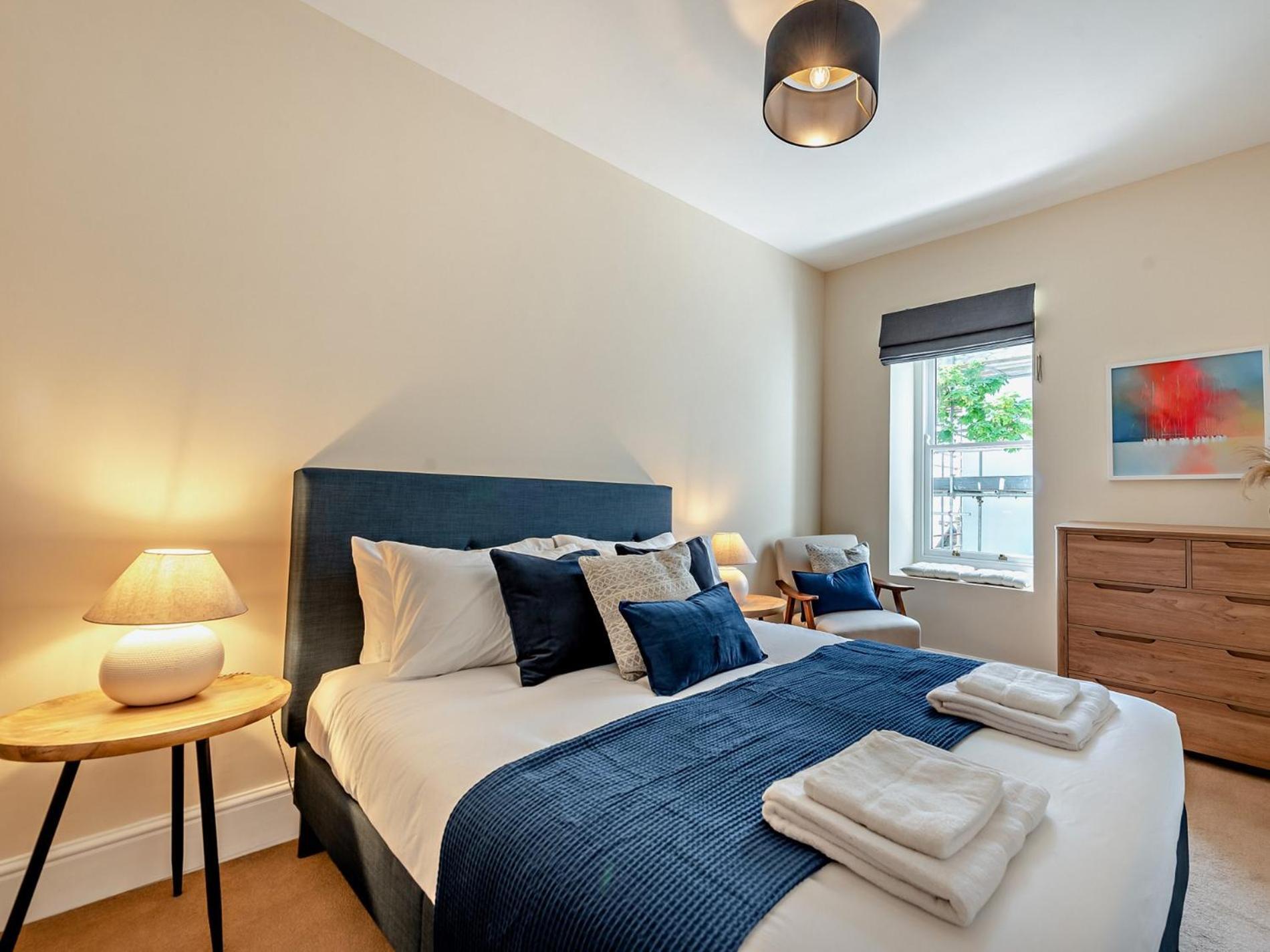 3 Bed In 95027 Tenby