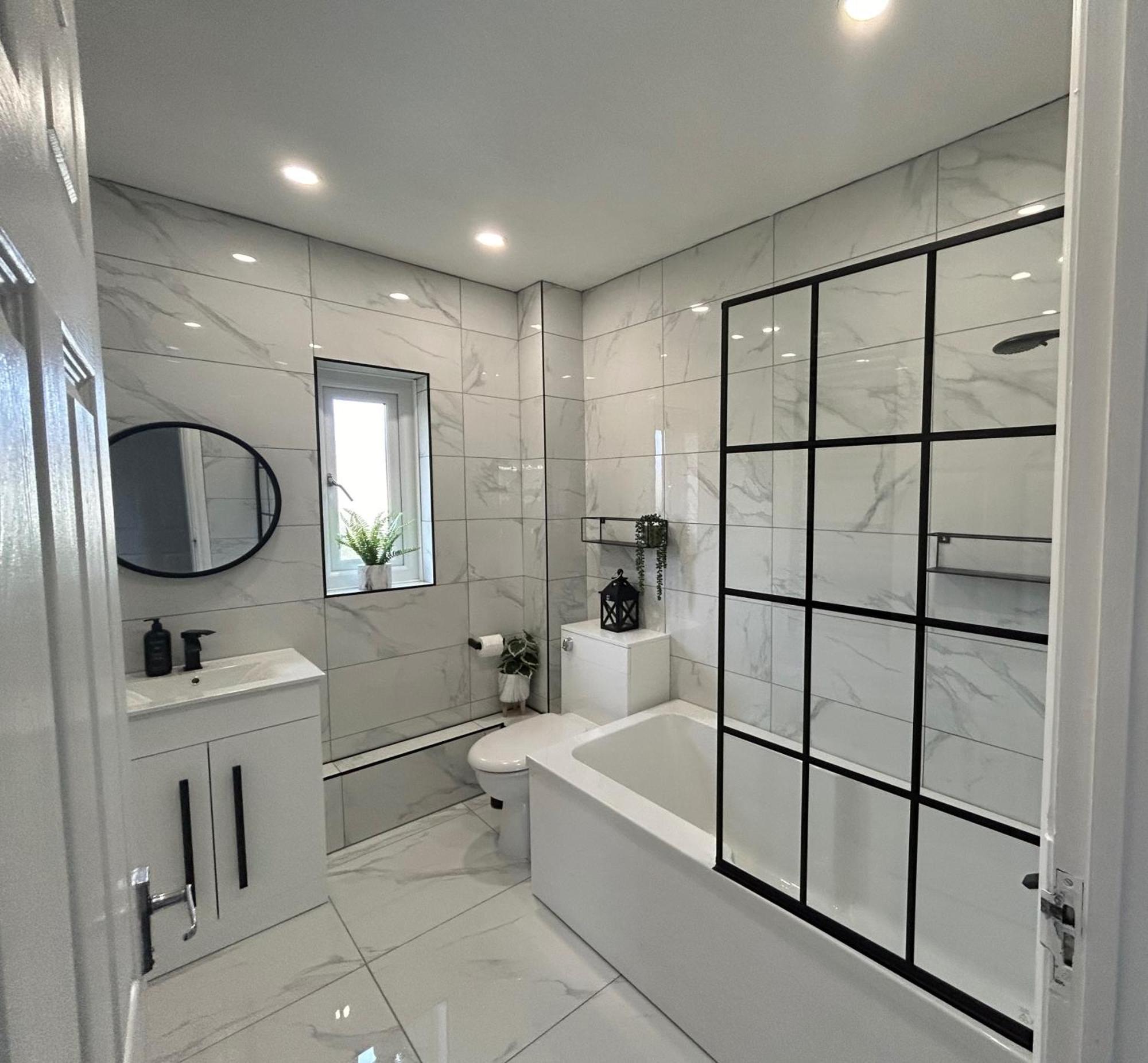 Apartment Captivating 2-bed In *