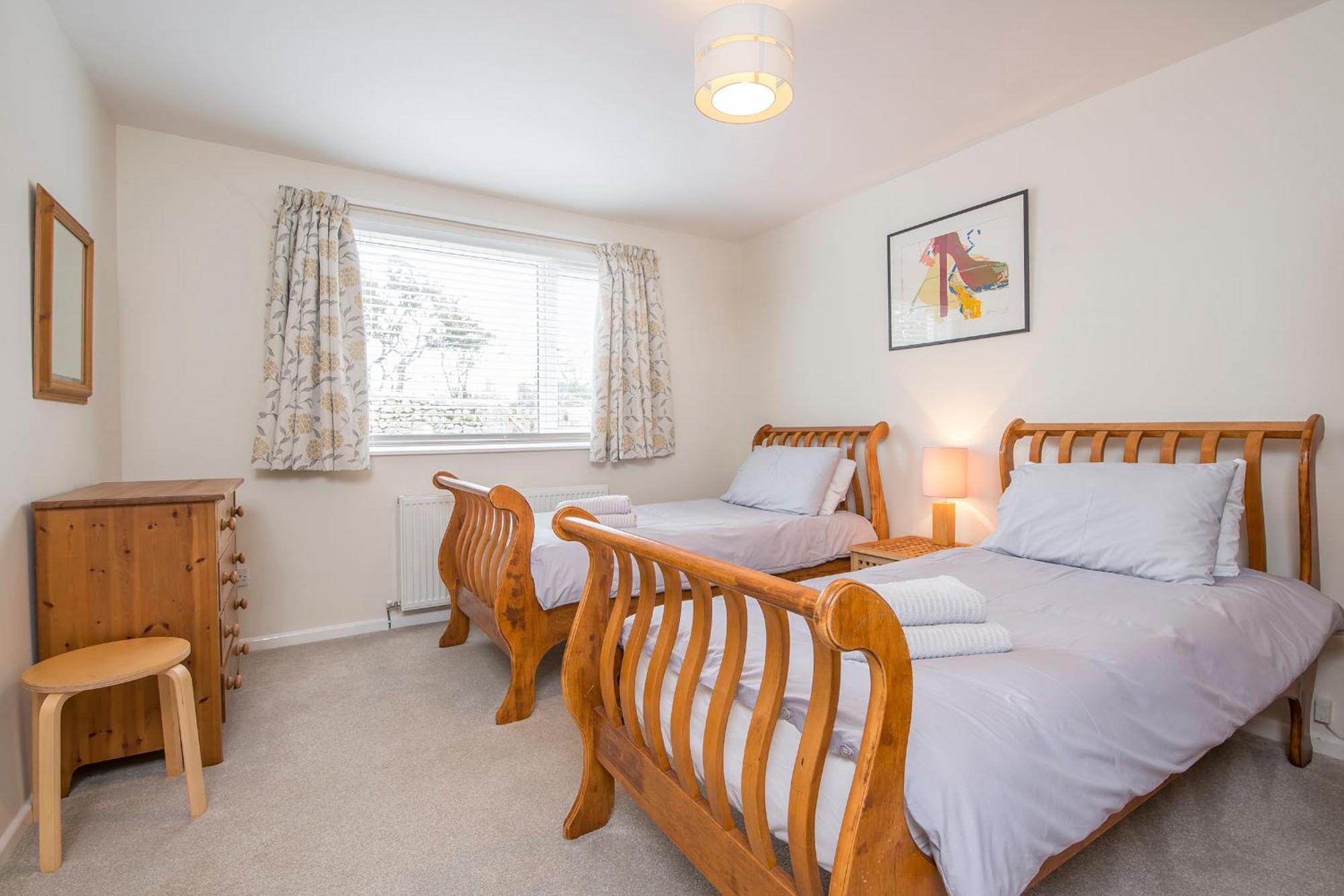 Holiday home Treetops Tenby
