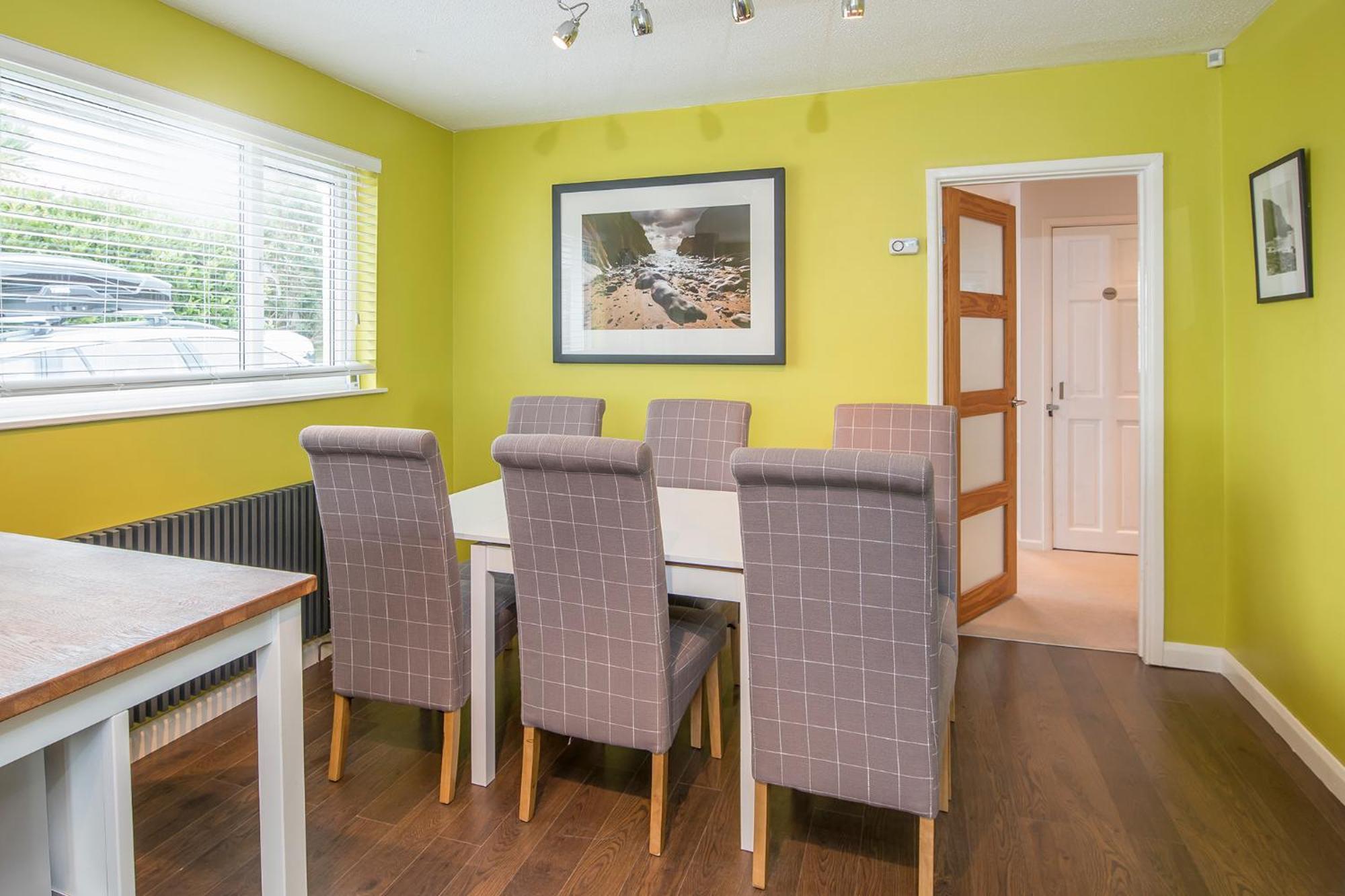 Treetops Holiday home *