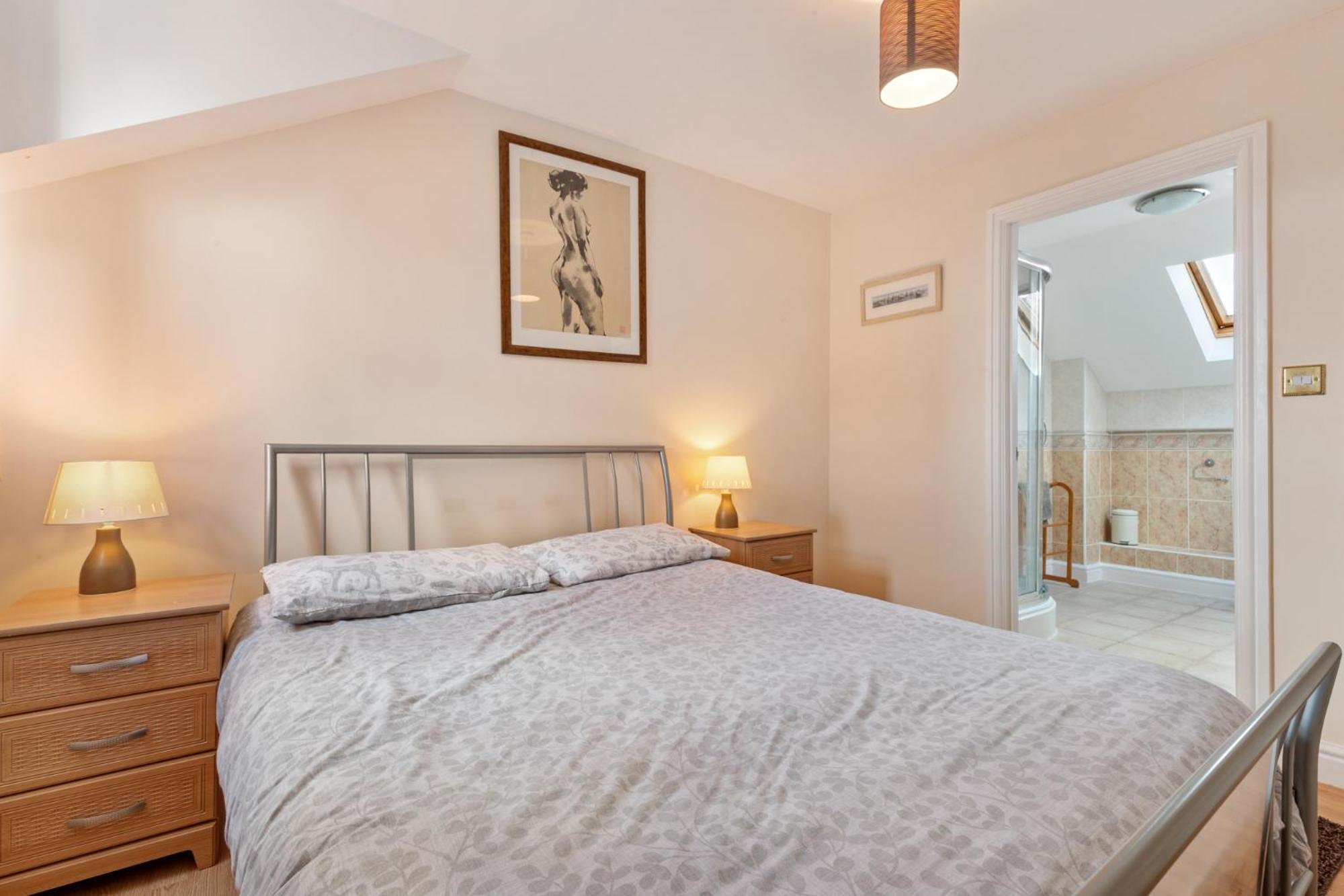 Arcadia House - Close To Beaches Harbour And Town Apartment *