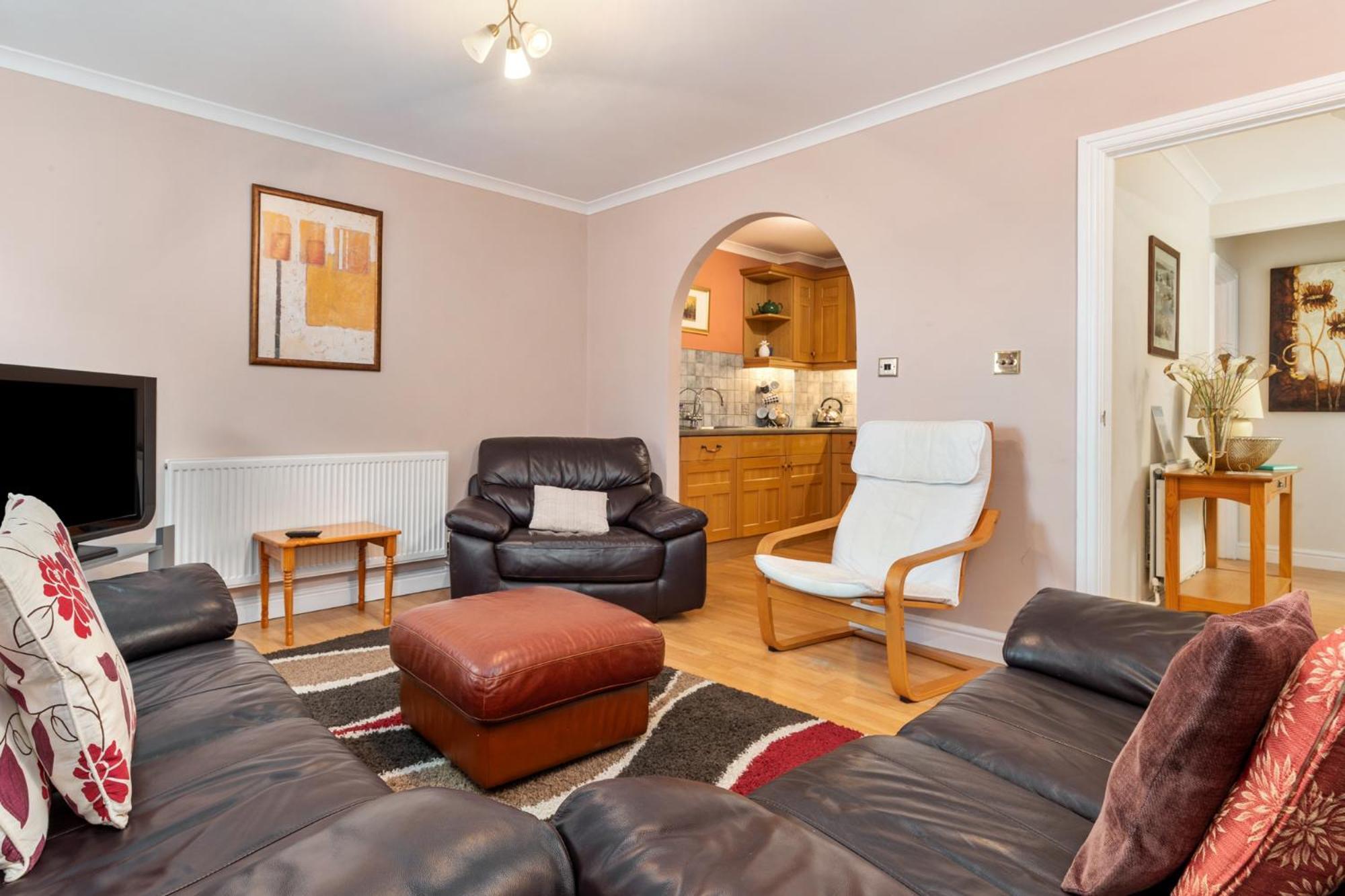 Arcadia House - Close To Beaches Harbour And Town *