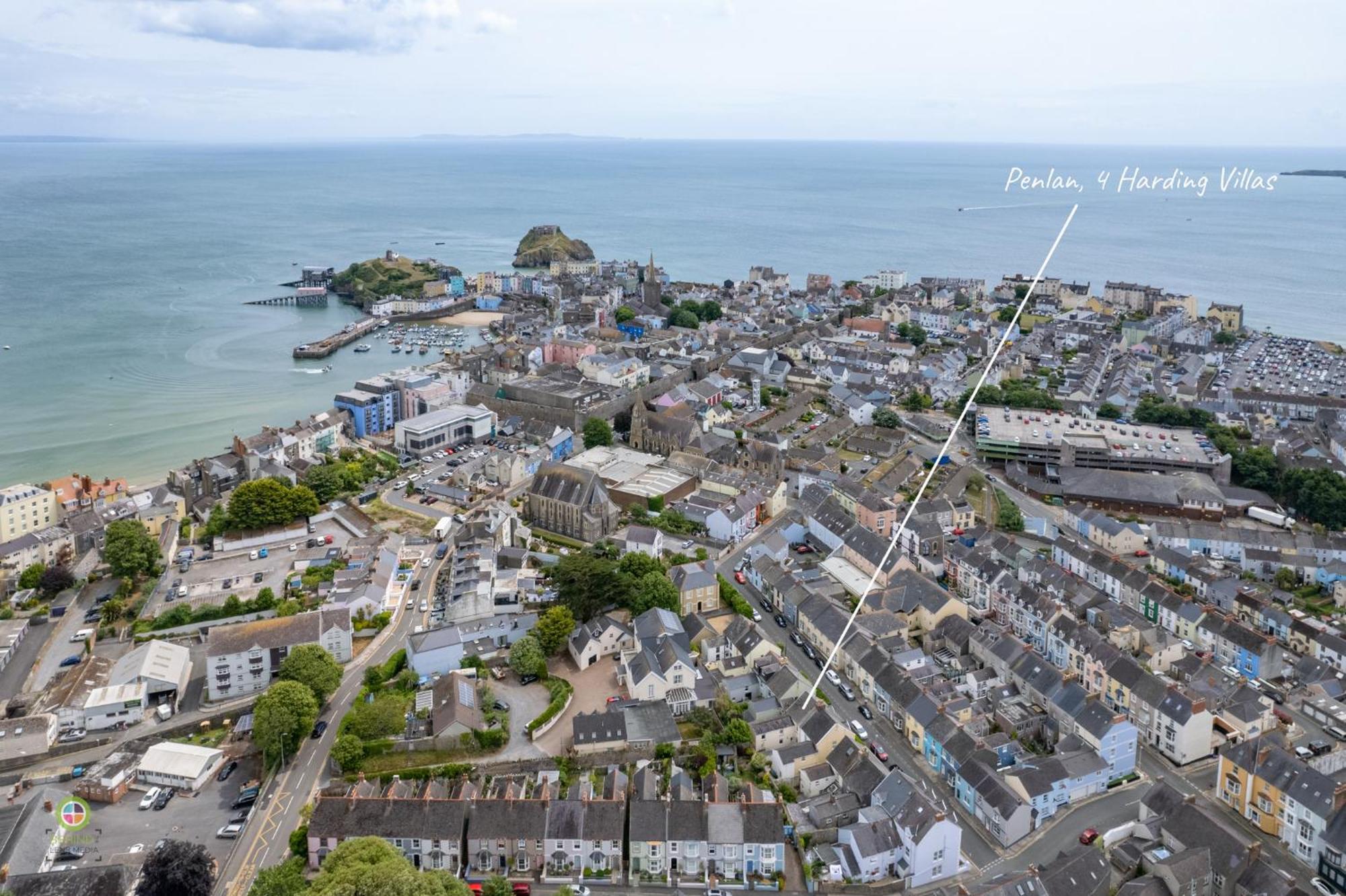 Holiday home Penlan - Short Stroll To Town And Beaches