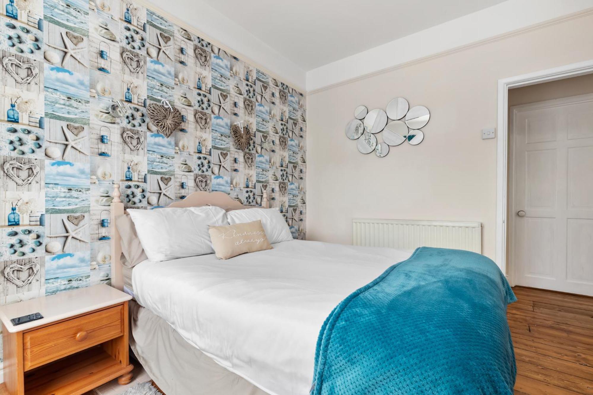 Penlan - Short Stroll To Town And Beaches *