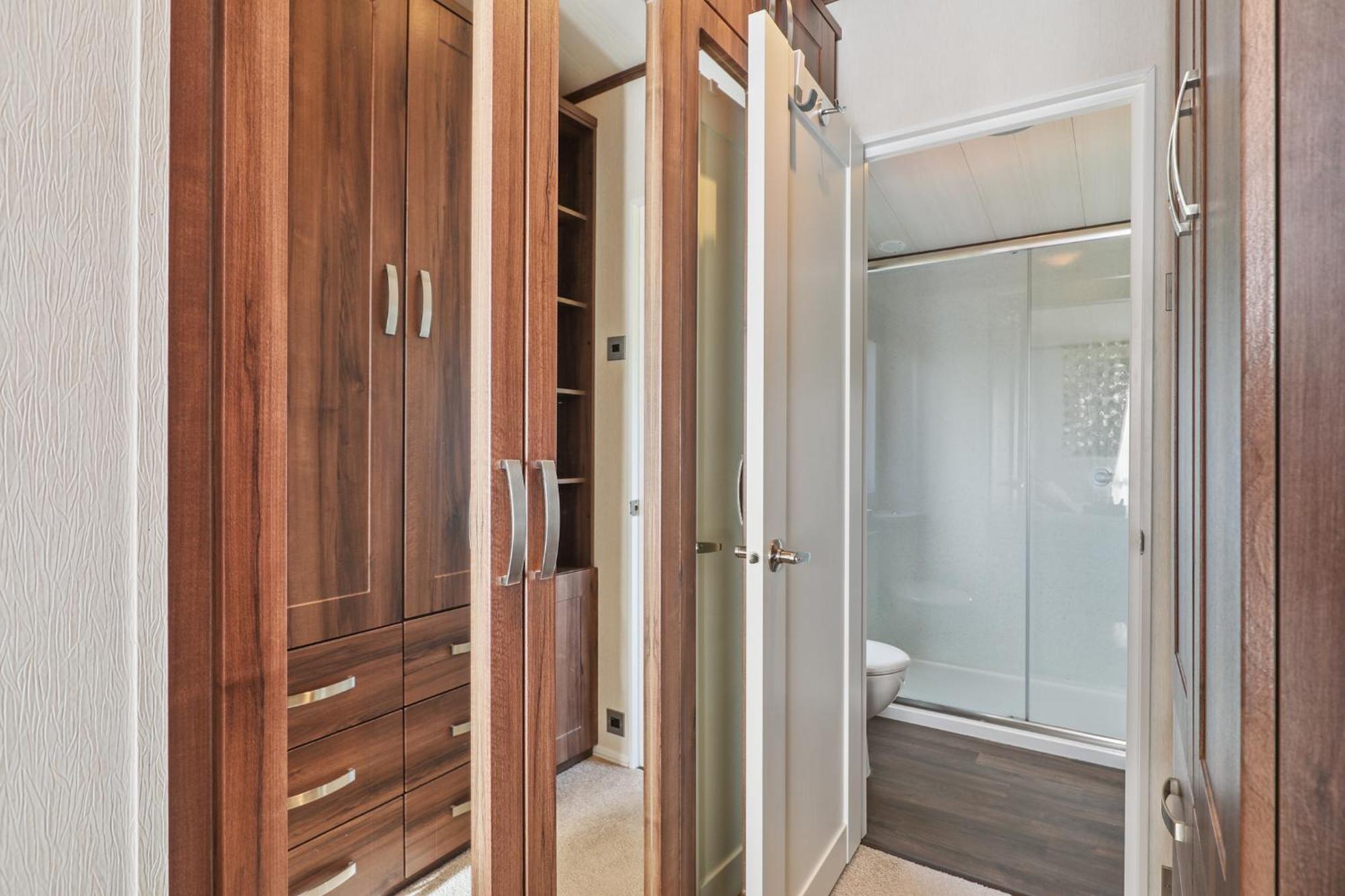 Lodge Cormorant - Luxury Close To The Tenby