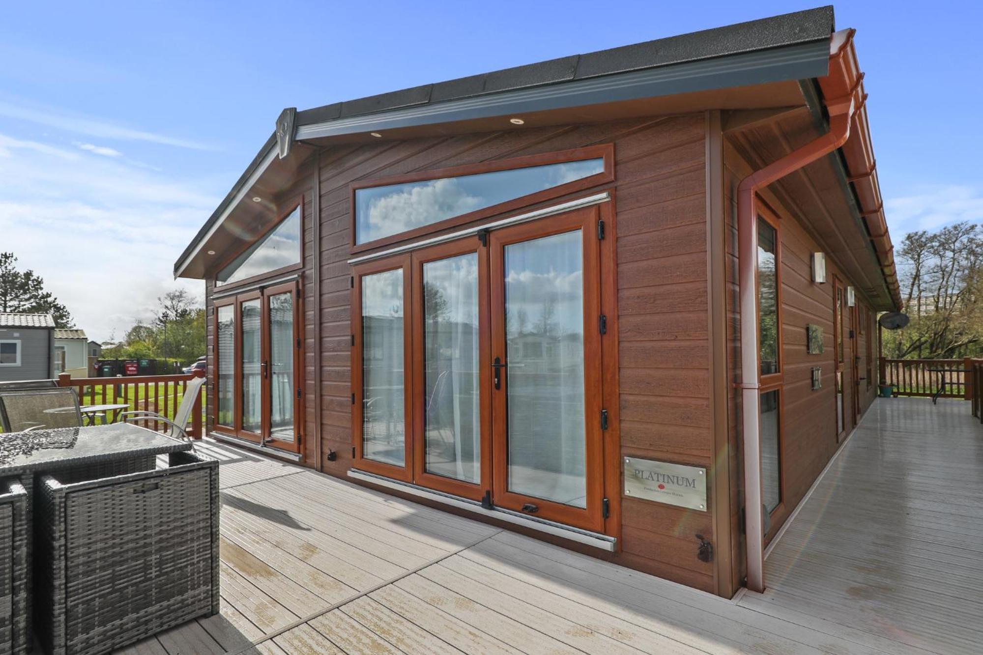 Cormorant - Luxury Close To The Lodge