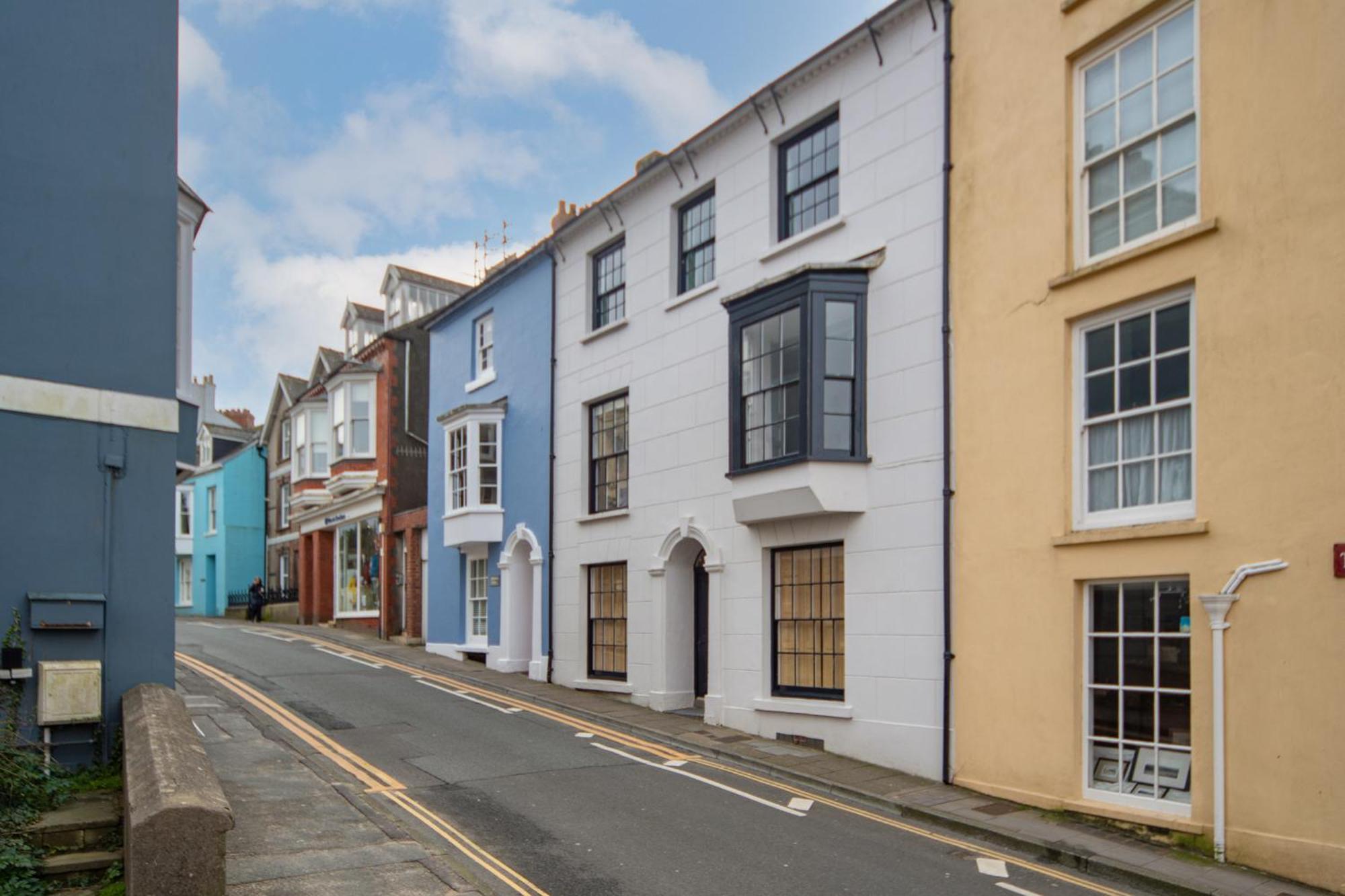 Holiday home Windermere House - Sea Views Town Centre Tenby