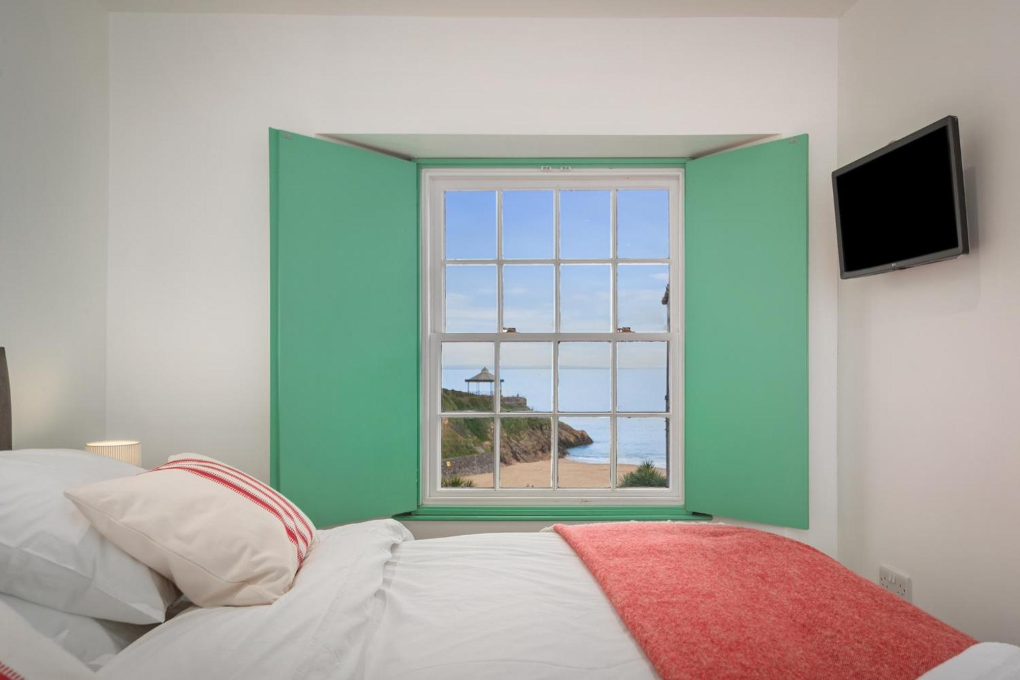 Windermere House - Sea Views Town Centre * Tenby