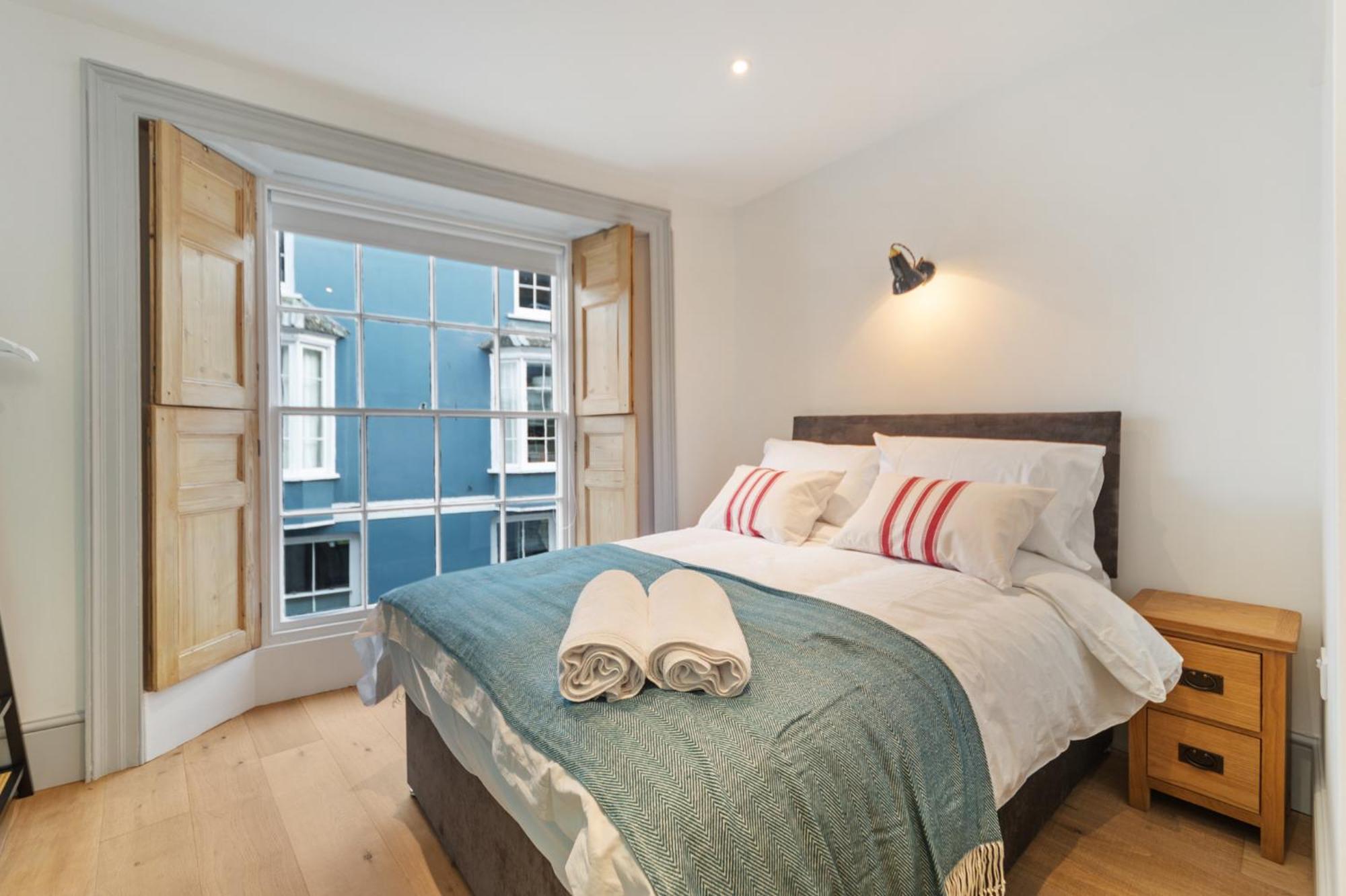 Windermere House - Sea Views Town Centre Tenby