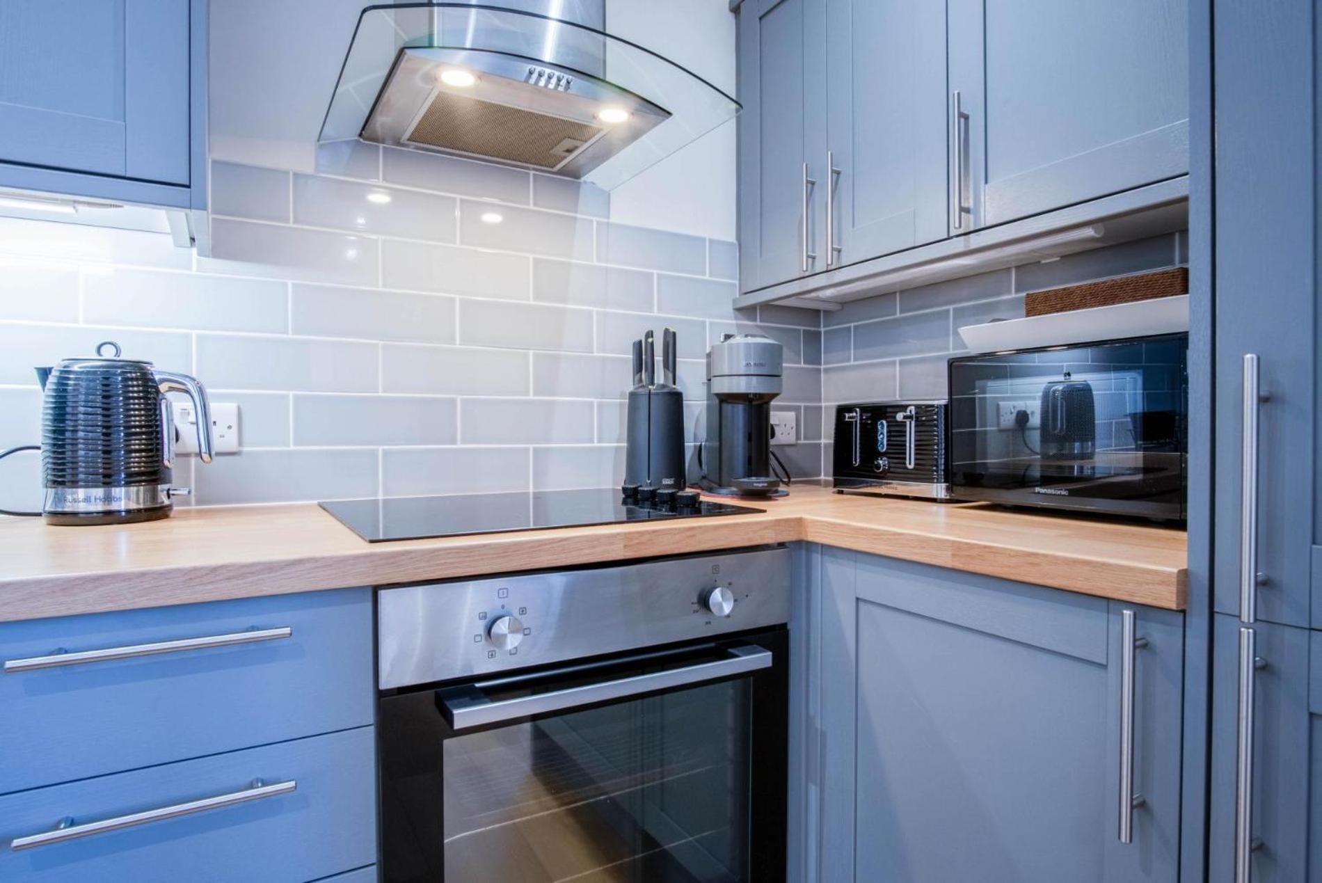 Skokholm - 3 Bedroom - Tenby
