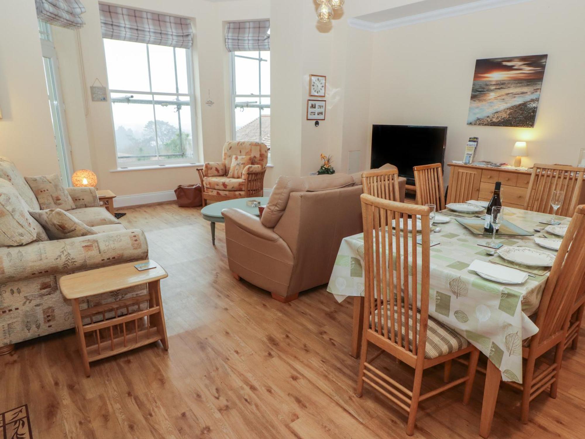 Apartment Flat 7 Mansion House *