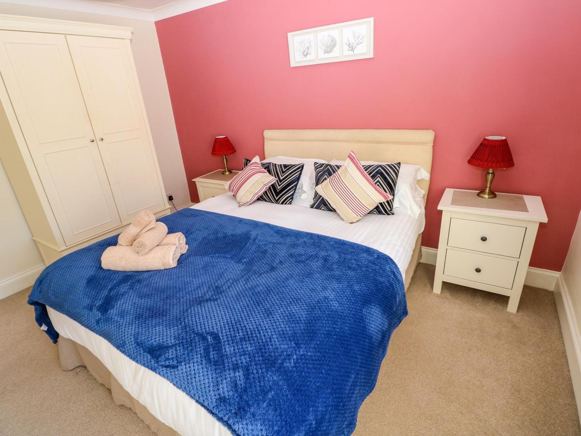 Stones Throw Holiday home Tenby