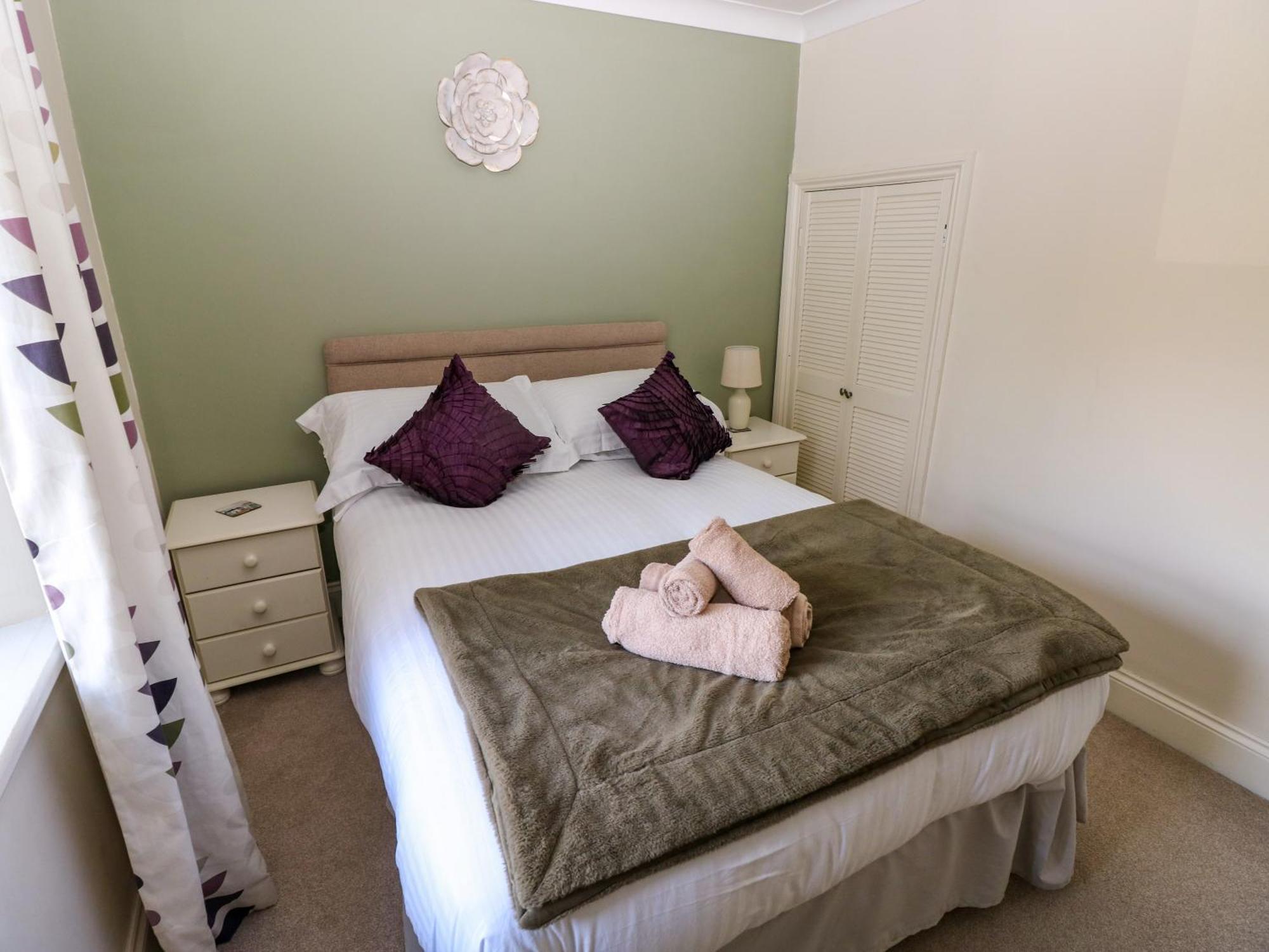 Stones Throw Holiday home Tenby