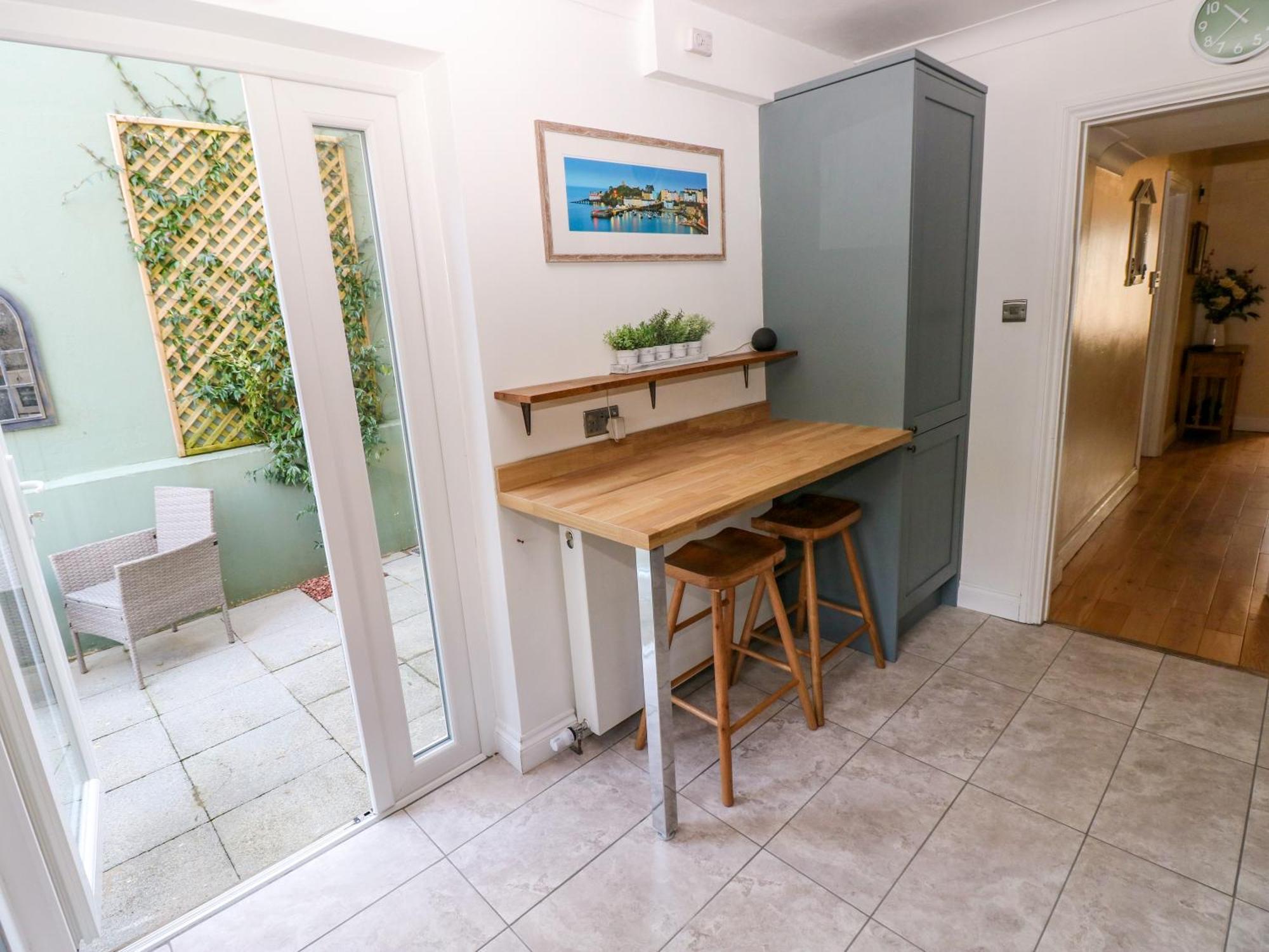 Stones Throw Holiday home *