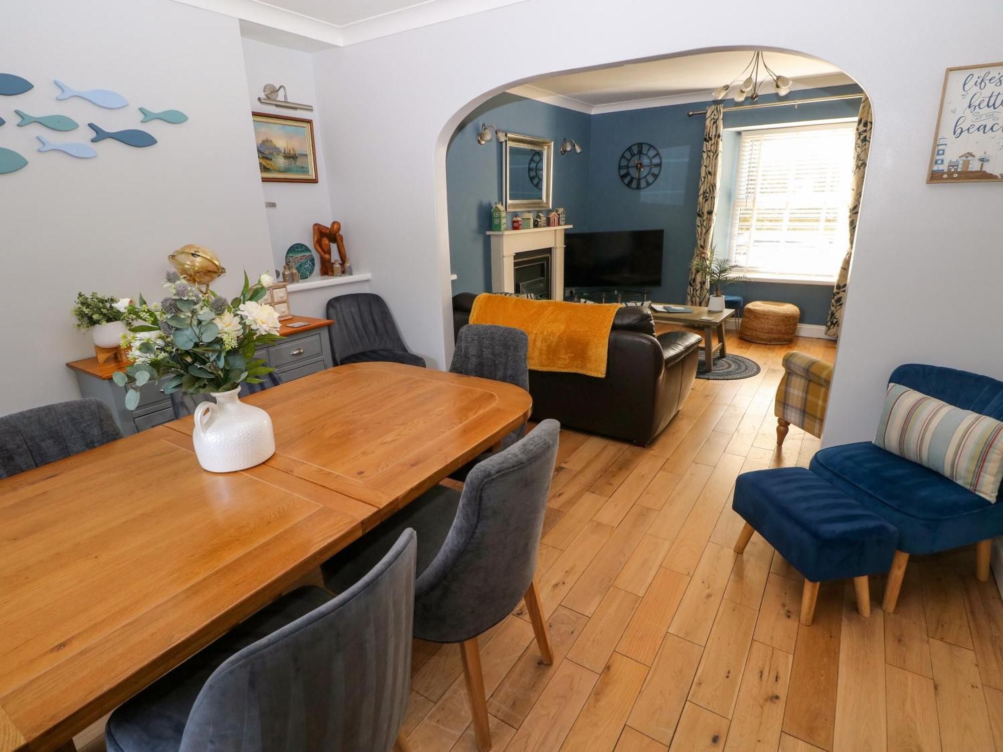 Stones Throw Holiday home Tenby