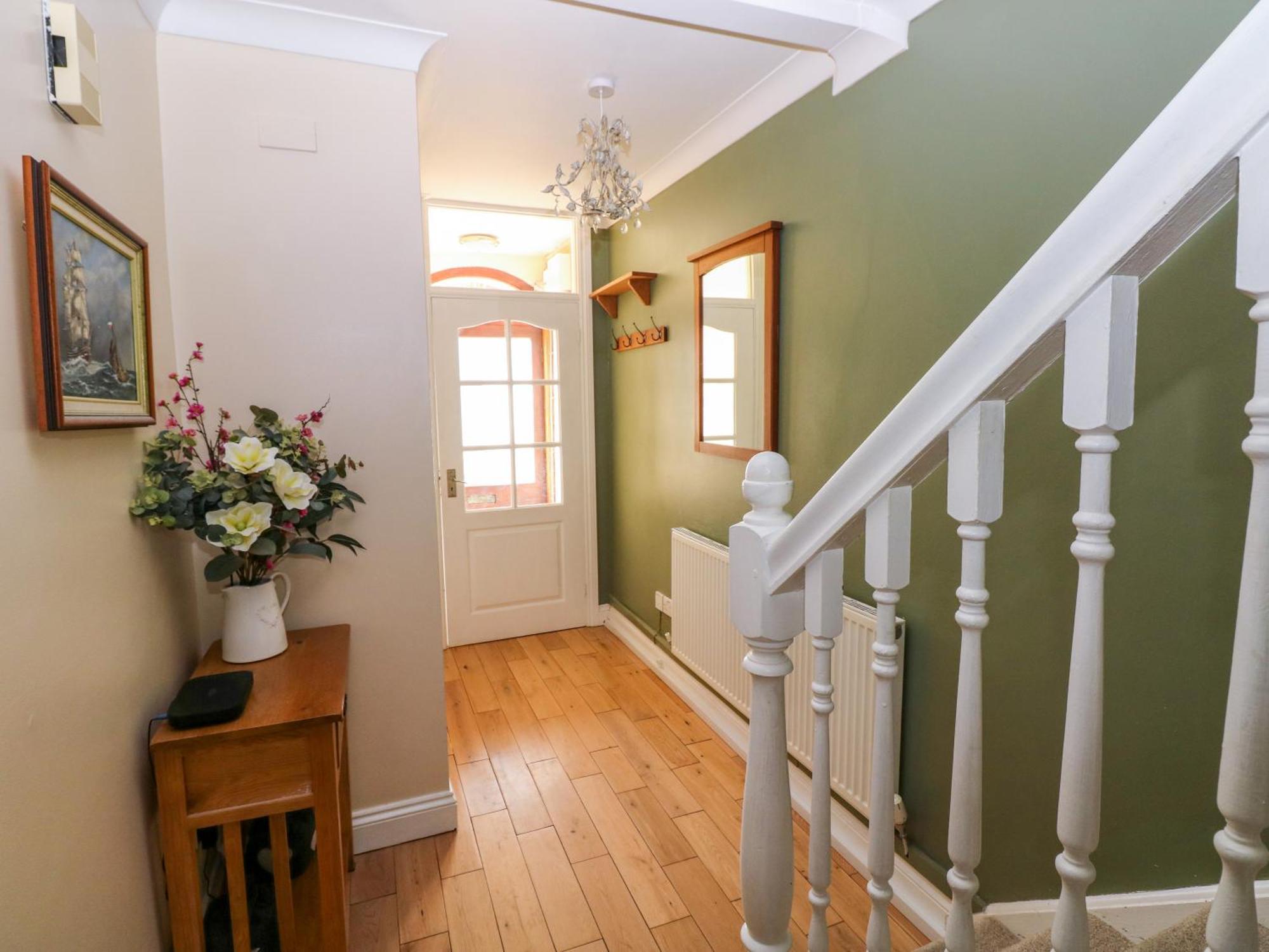 Stones Throw Holiday home Tenby